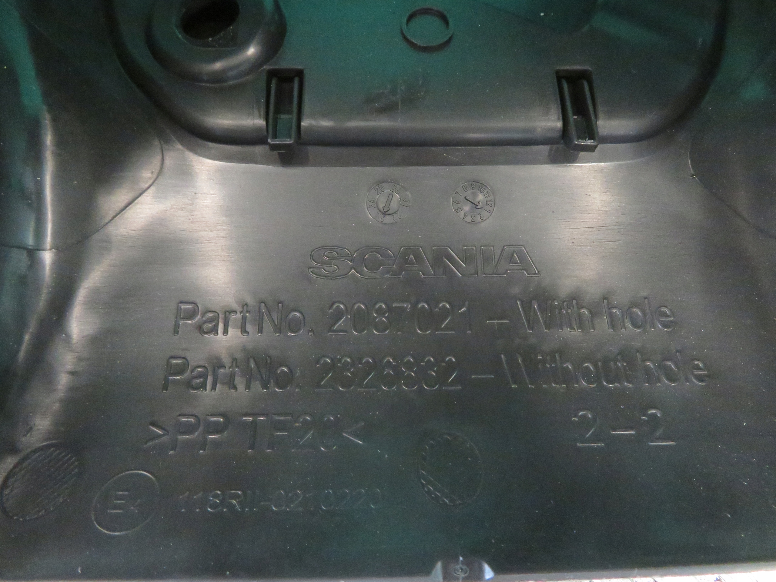 Blende Abdeckung der Lenksäule lenkrad SCANIA G410 23R