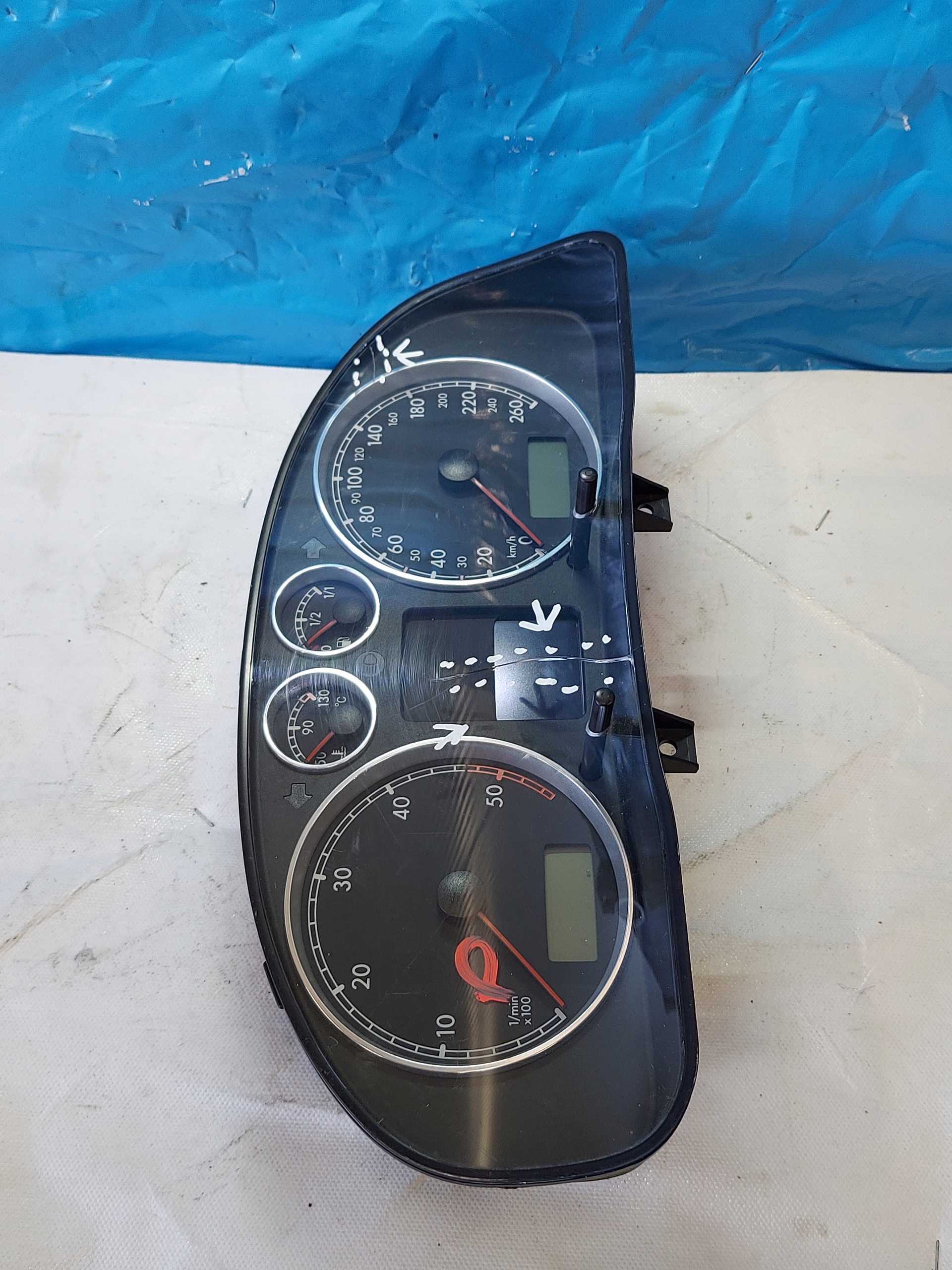 dials clock PASSAT B5 FL 1.9 TDI 3B0920829A