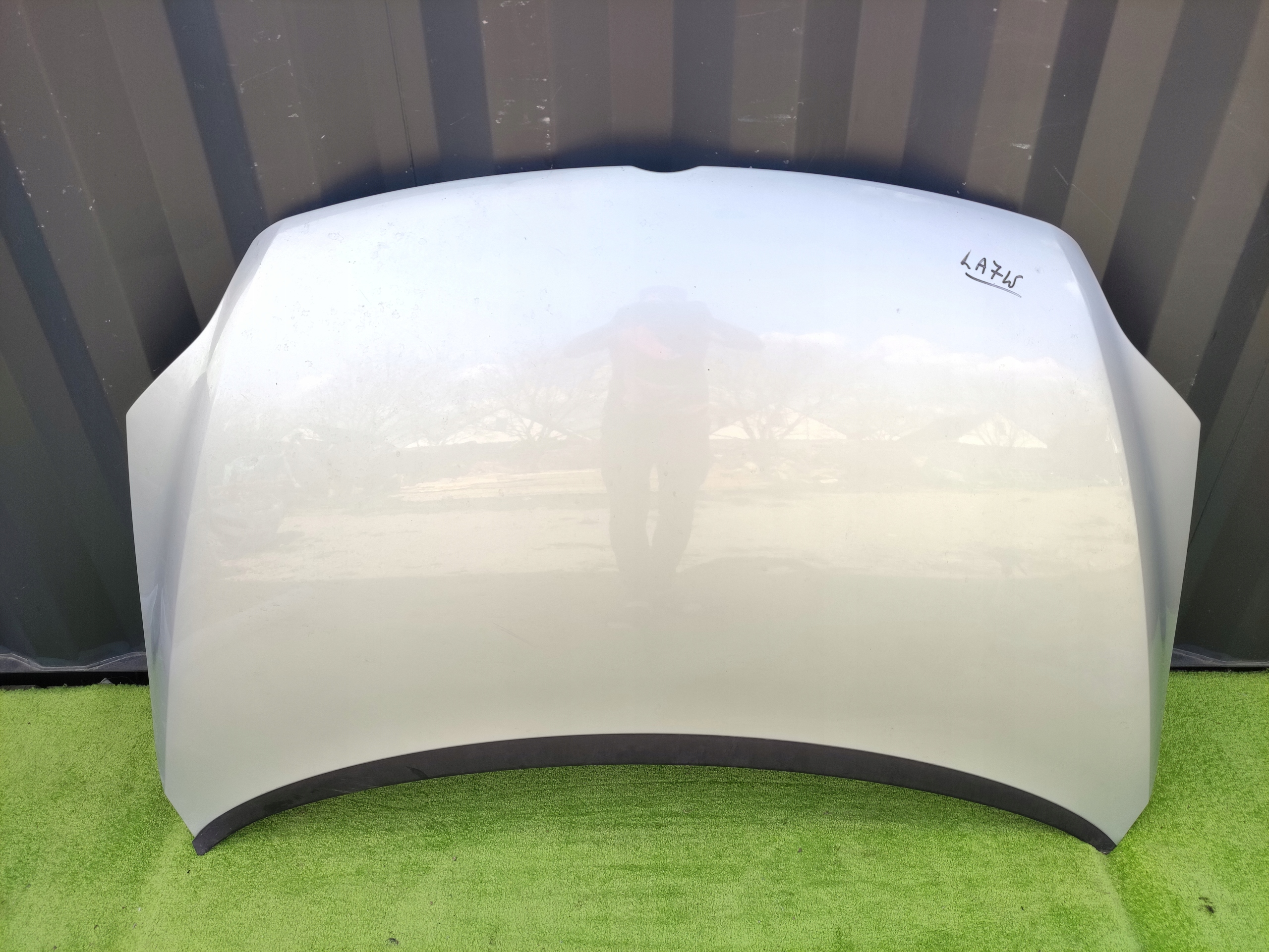 vw Golf V VI PLUS 05- Капот бампер LA7W