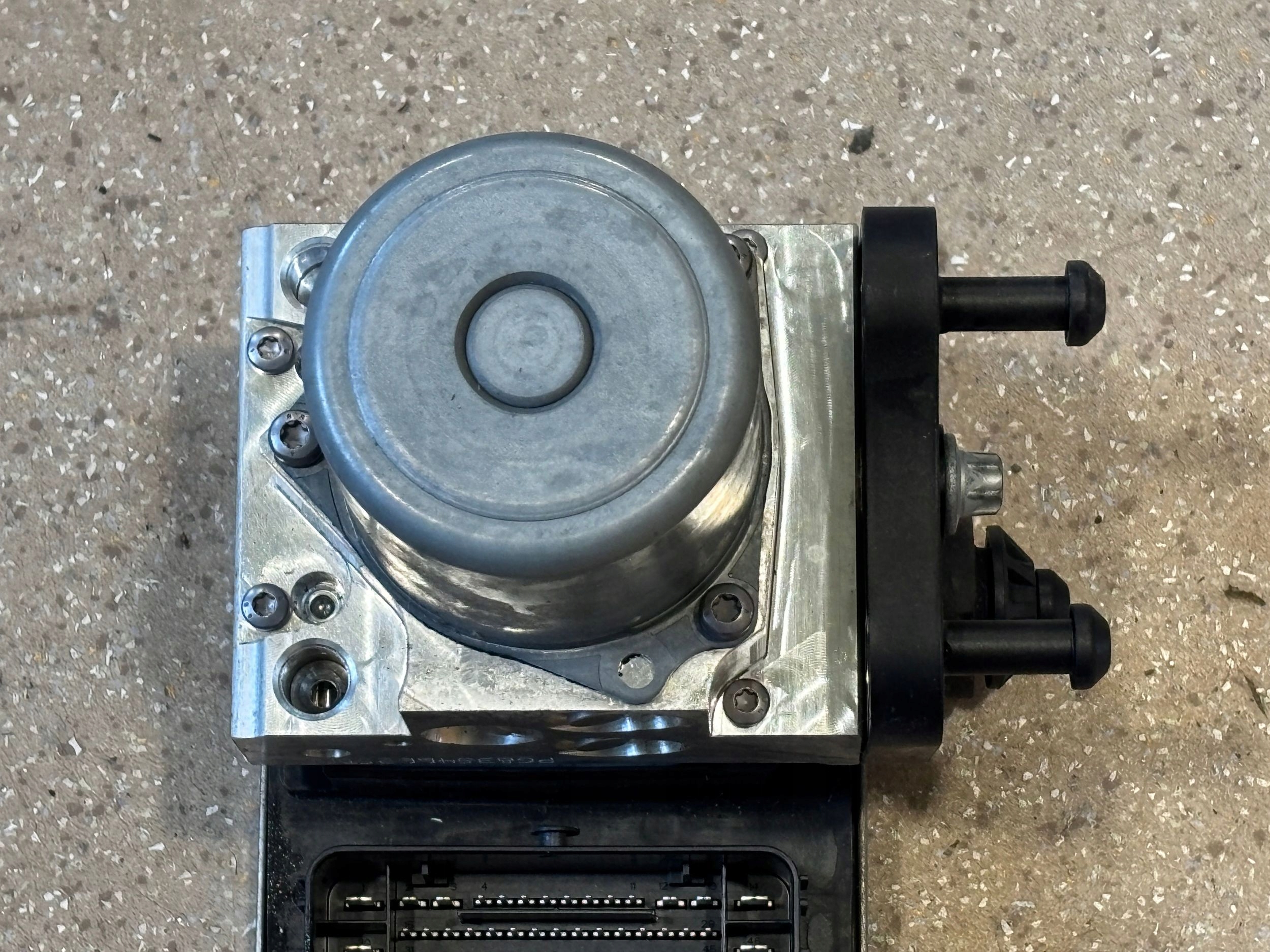 mercedes-benz oe A2134314501