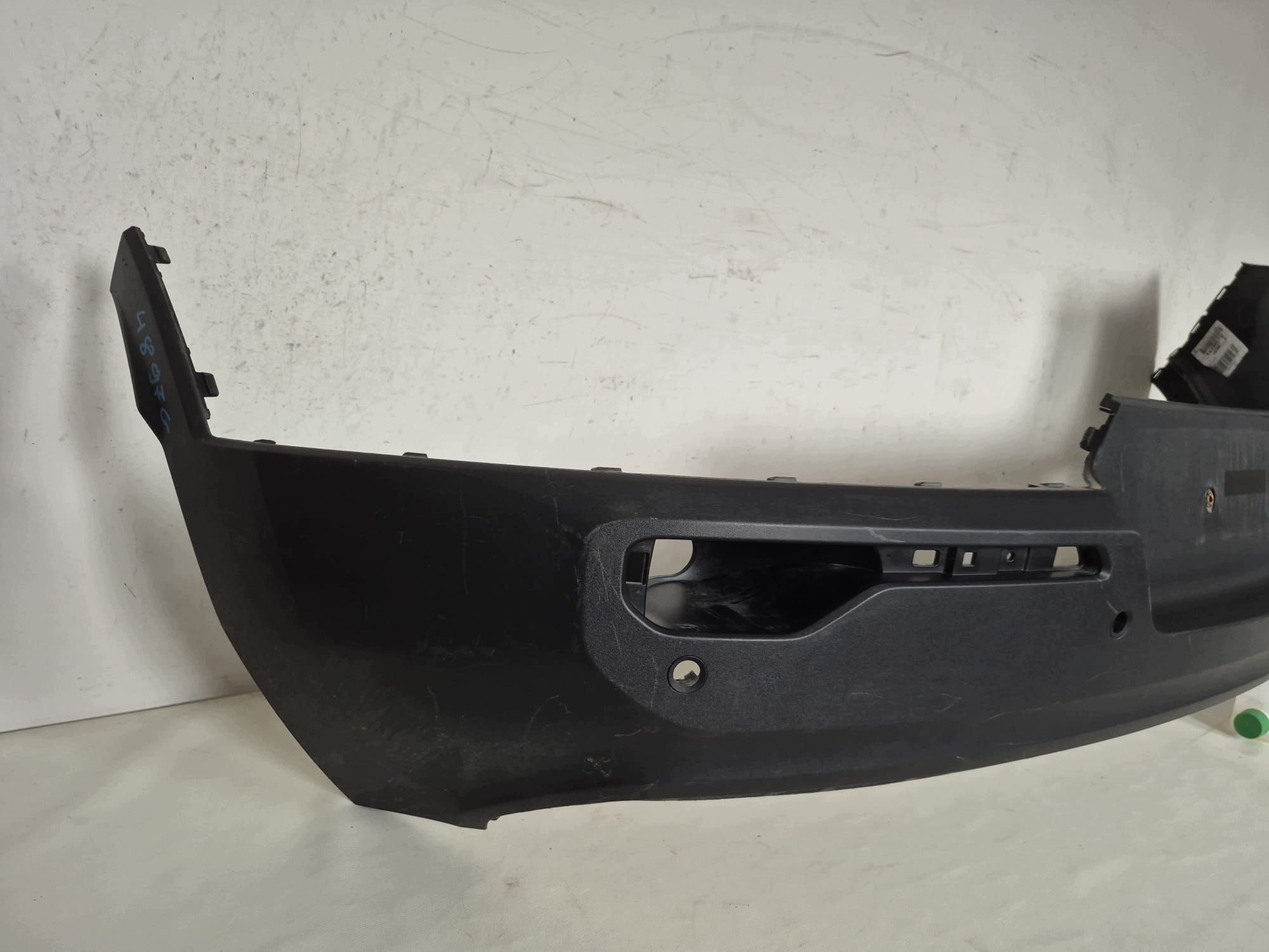 VOLVO XC40 R-design 17- bumper rear part rear PDC