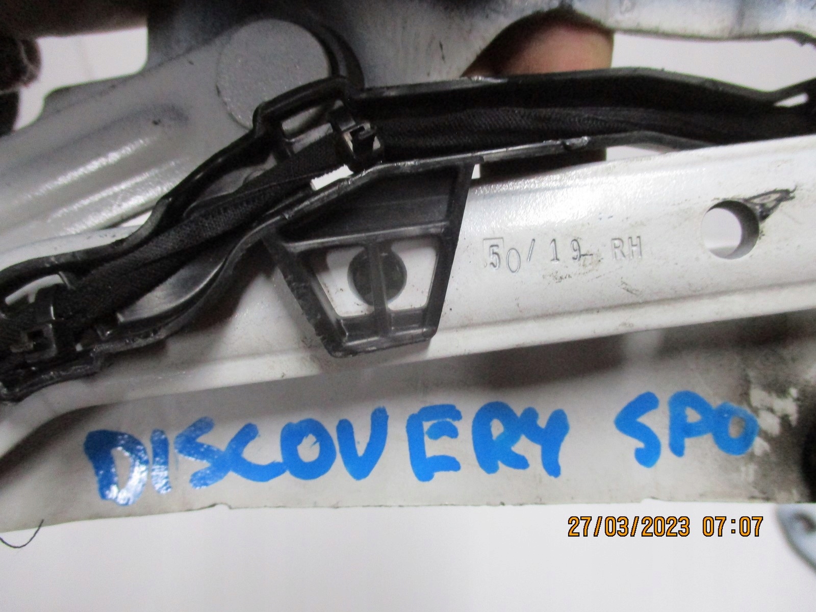 hinge bonnets DISCOVERY SPORT LK72-16800-AB