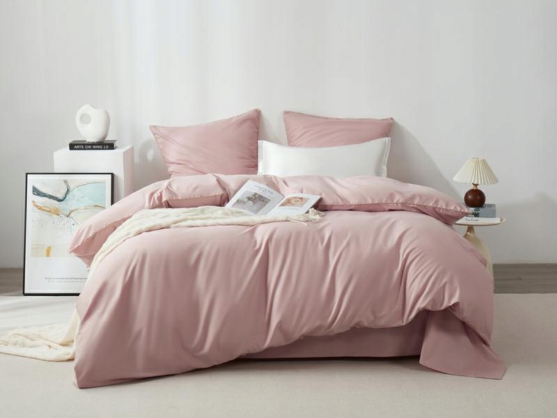 Povlečení Queen Premium 160x200, pudrové se zlatým lemováním