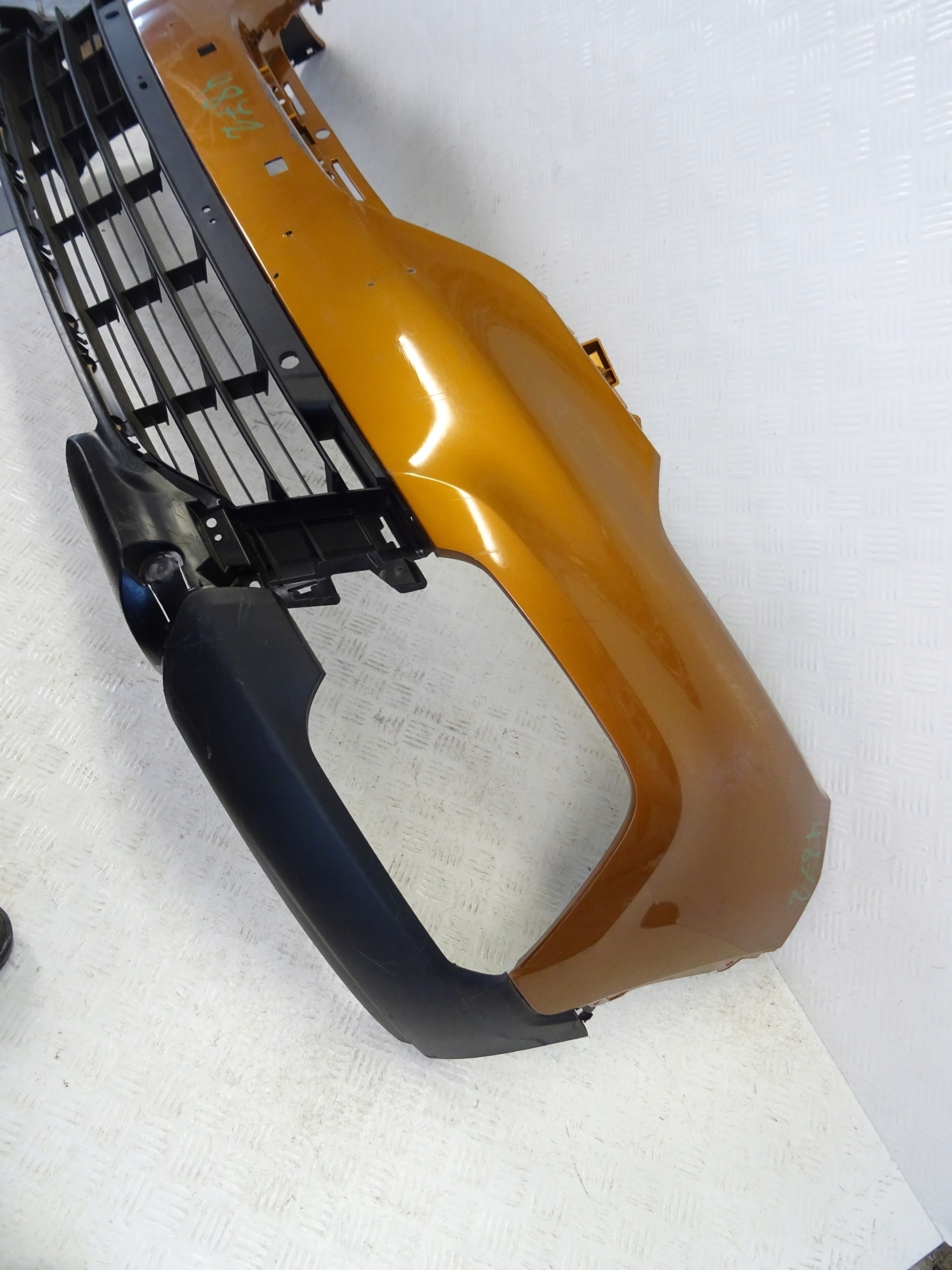 Renault Captur LIFT bumper front front