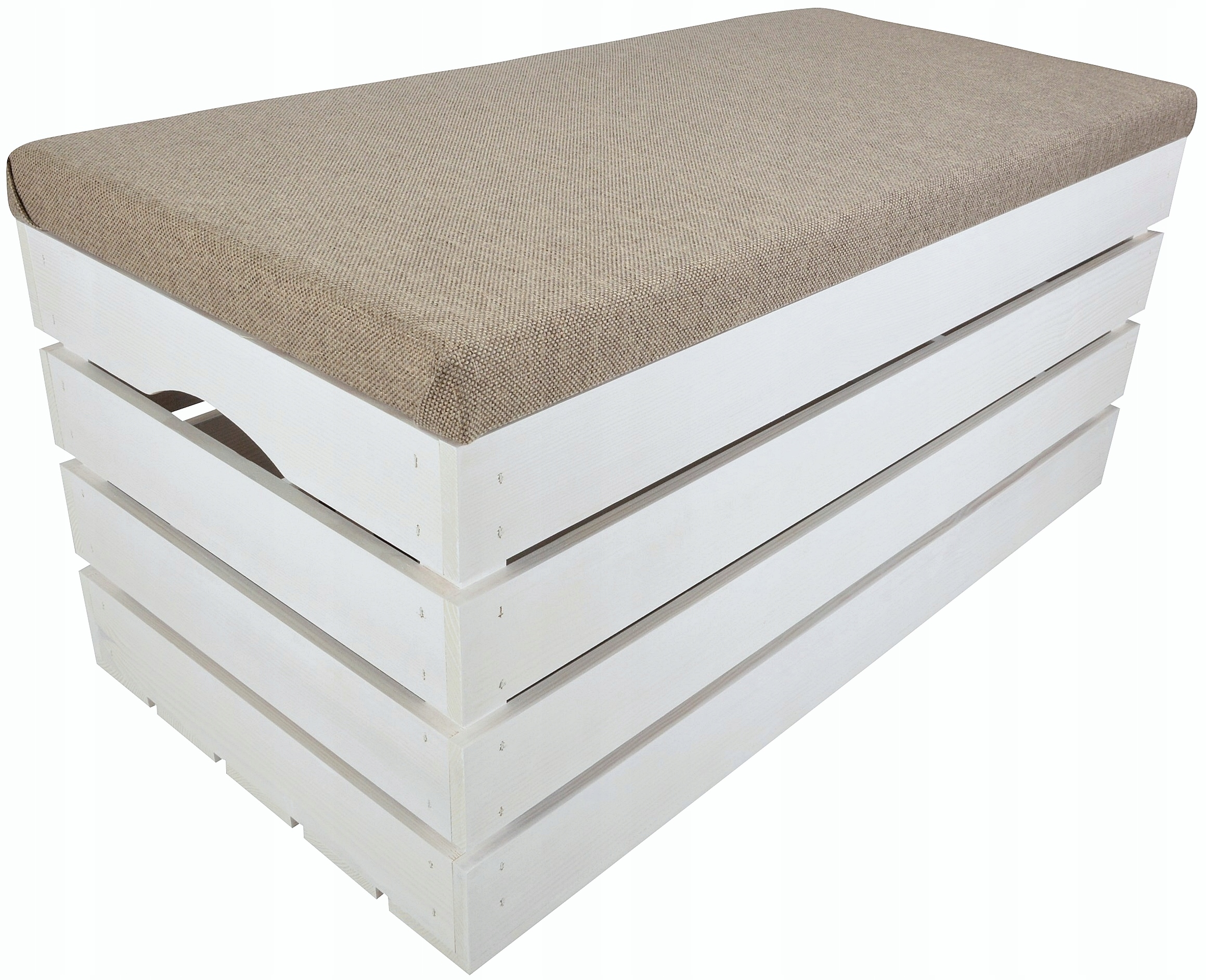 Kufr S Bílým Sedákem A Potahem, Borovicová Skříň