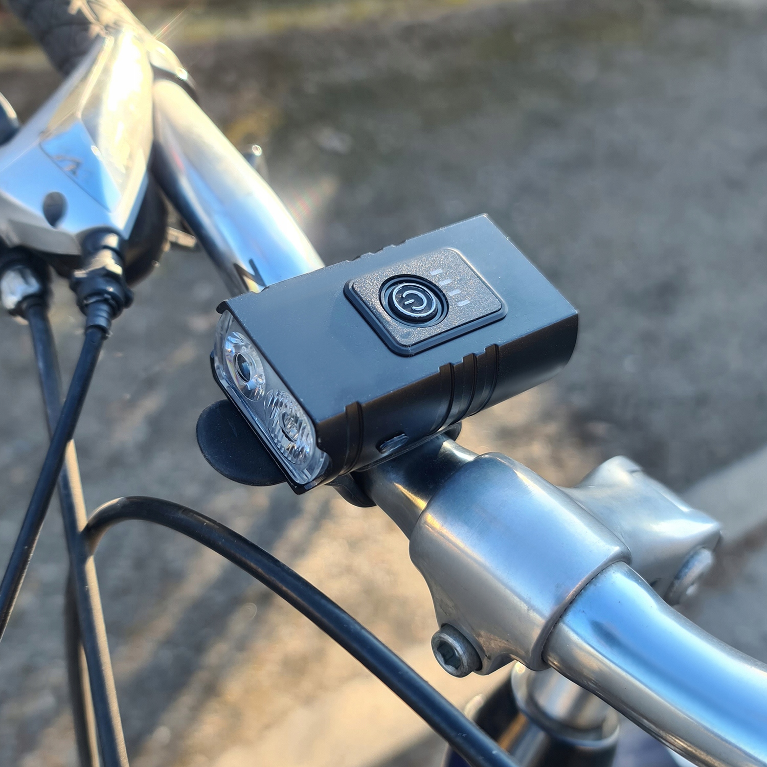 Luč za kolo Bicycle LED T6 Spredaj Zadaj USB za ponovno polnjenje Število načinov osvetlitve 6