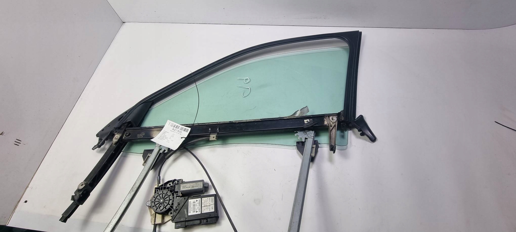 window regulator right front EU 8E1959802B AUDI A4 B6