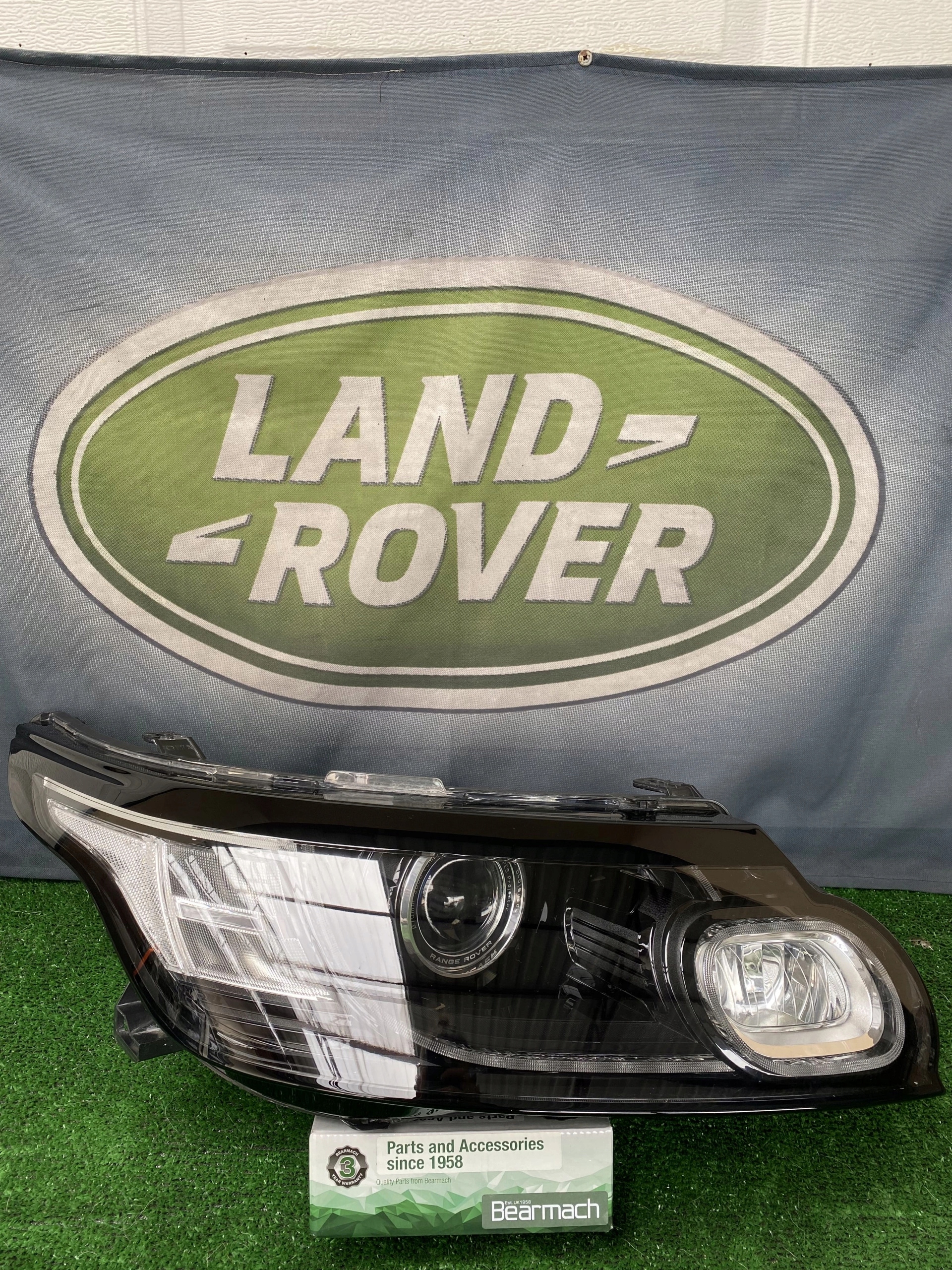 Range Rover Sport L494 Lampa Prawa Xenon Skrętna Za 2500 Zł Z Krobia - Allegro.pl - (11165910997)