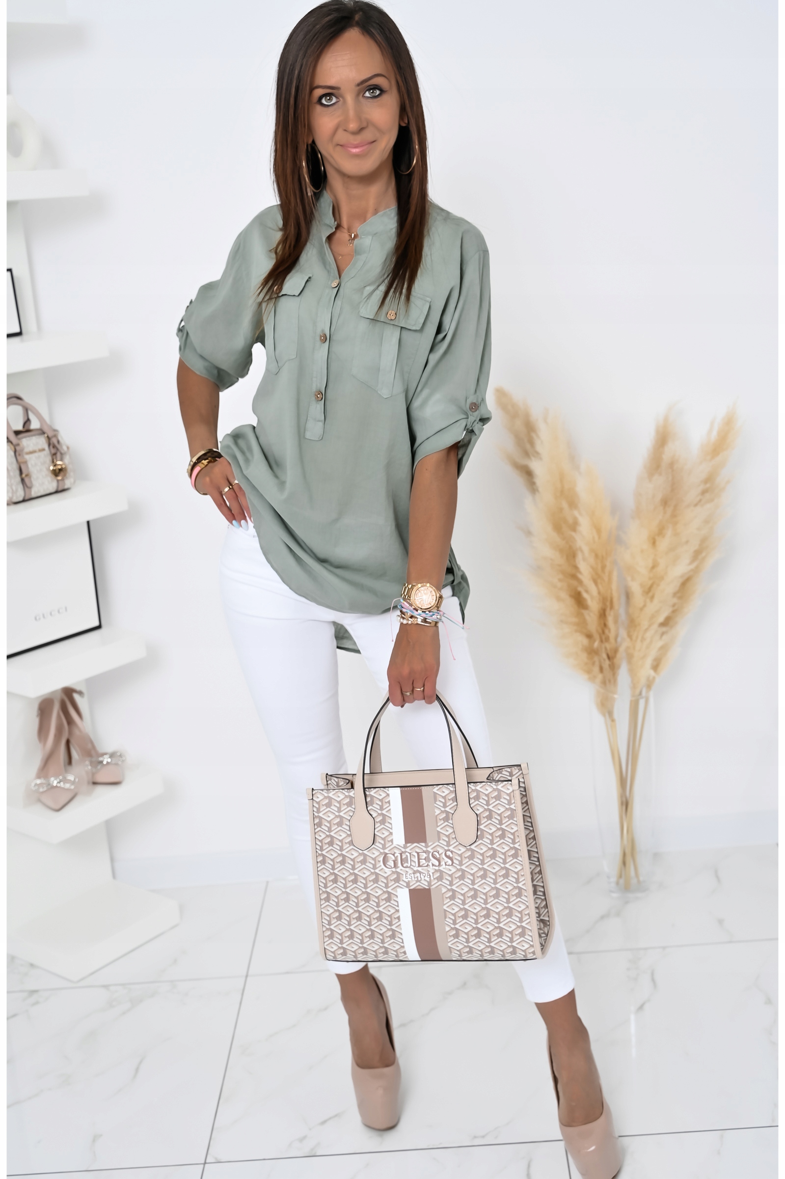 LEKKA ROZPINANA DO POŁOWY KOSZULA ALLORA! WZ.1 Model ALLORA