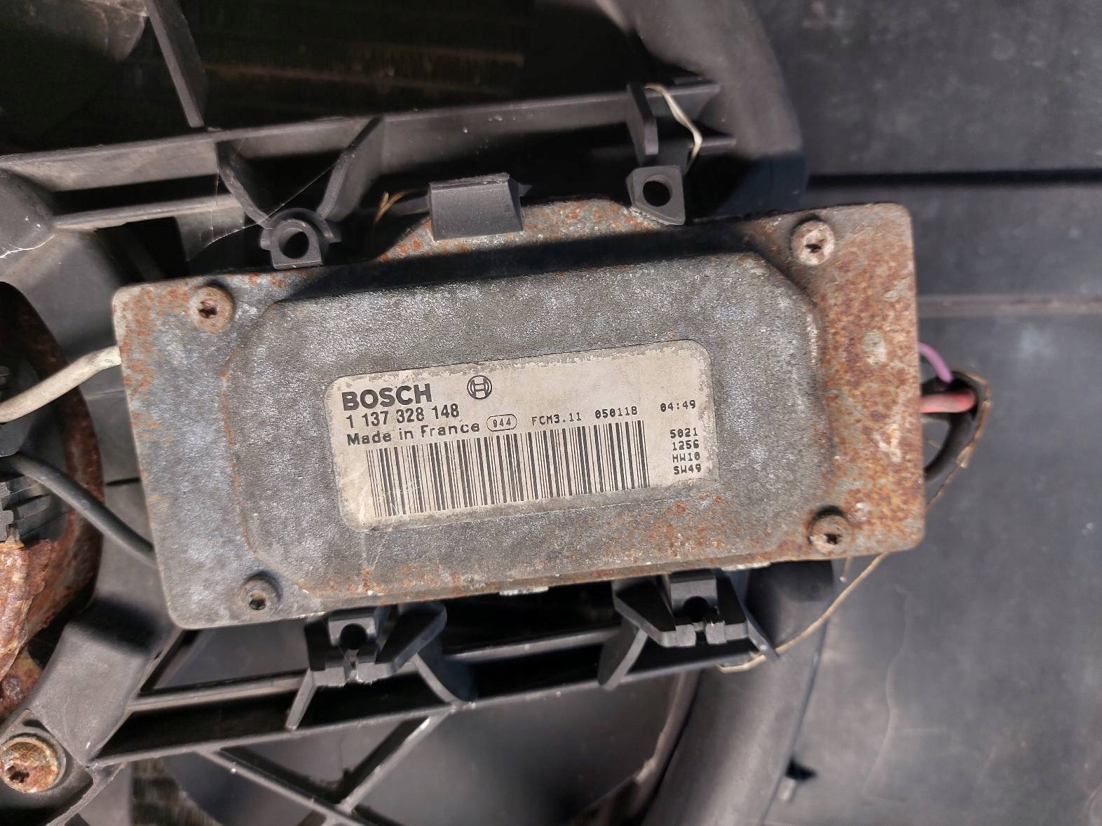 hladnjak vode klimatizacije interkuler ventilatori VOLVO V50 i 2.0 D
