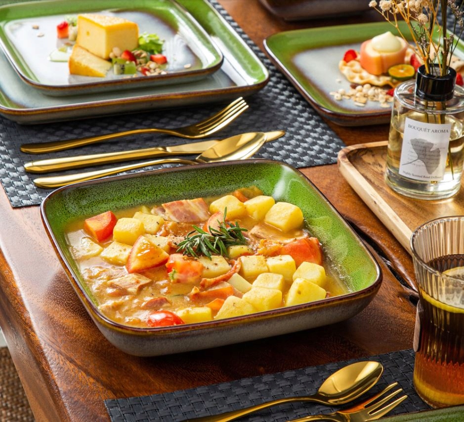 VANCASSO STERN zastawa obiadowa dla 4 osób/16szt Linia STERN