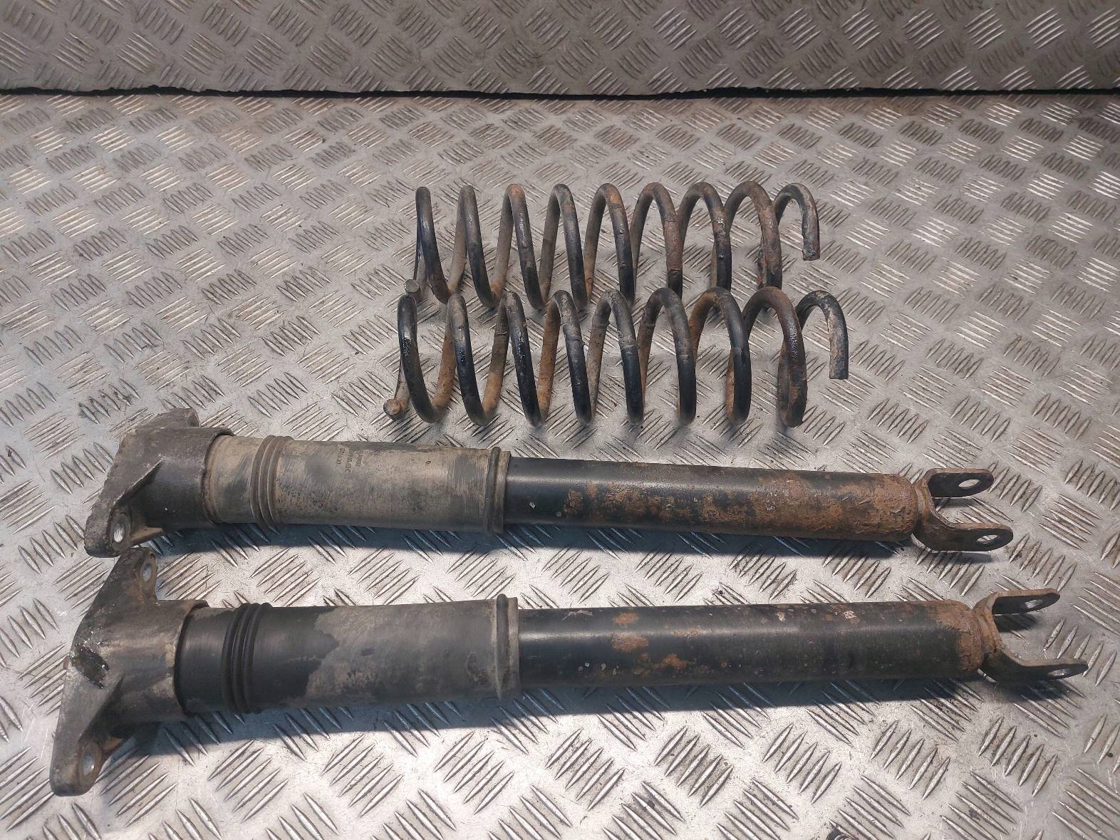 shock absorber + spring left rear part + right rear part KIA PROCEED and 55310-1H100