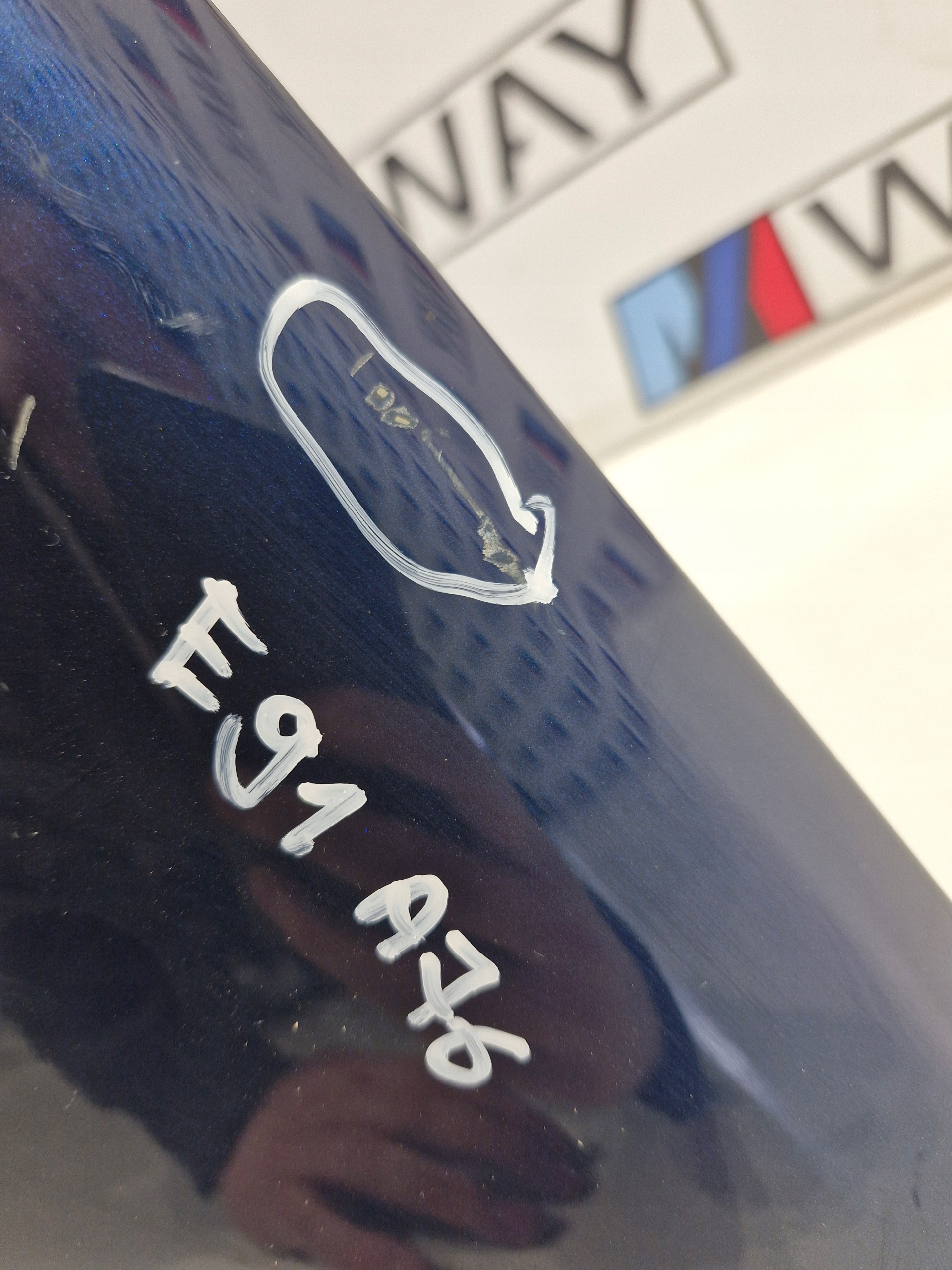 BMW 3 E90 E91 Aile Gauche Avant A76 TIEFSEEBLAU