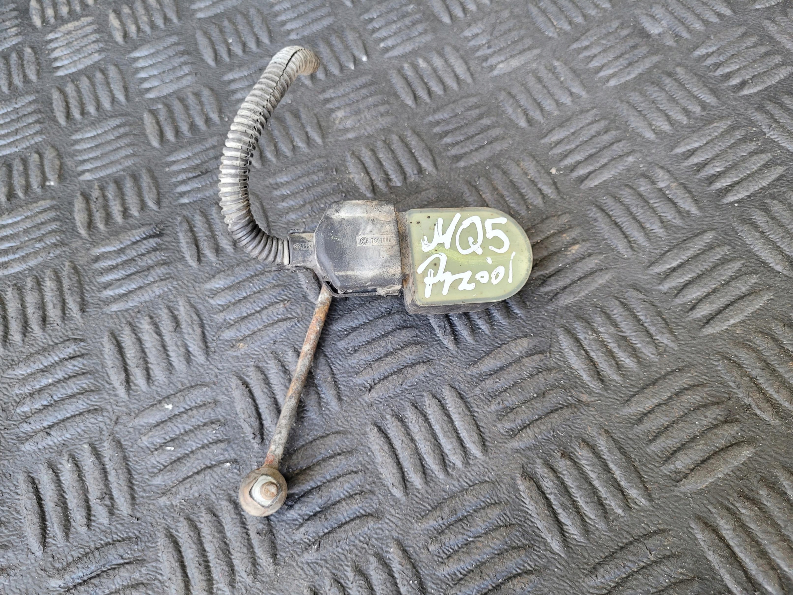 sensor POZIOMOWANIA front rear part MASERATI QUATTROPORTE V 4.2
