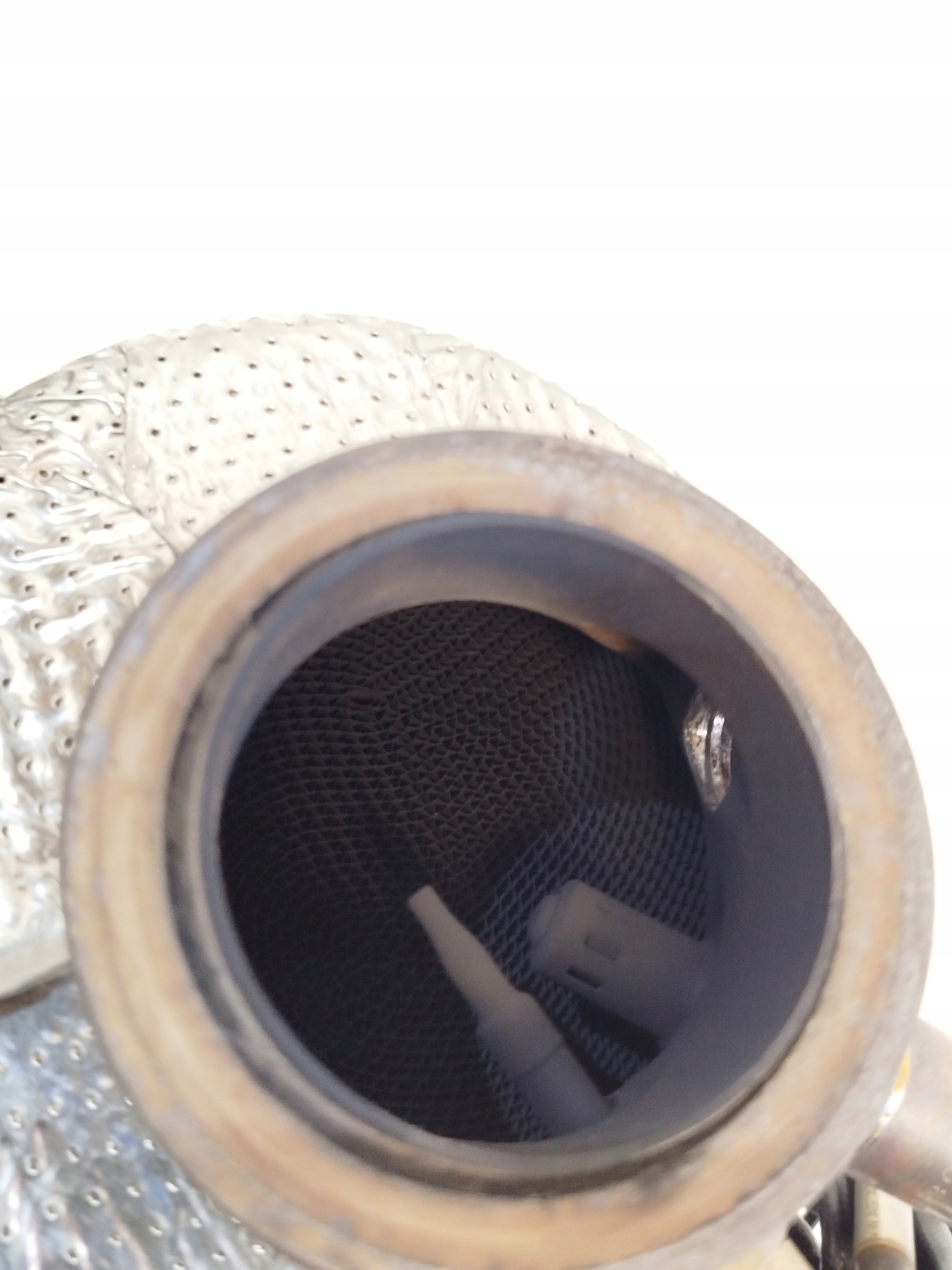 катализатор DPF Audi A4 B9 8W 2.0 tdi 04L131669H комплект , идеальный
