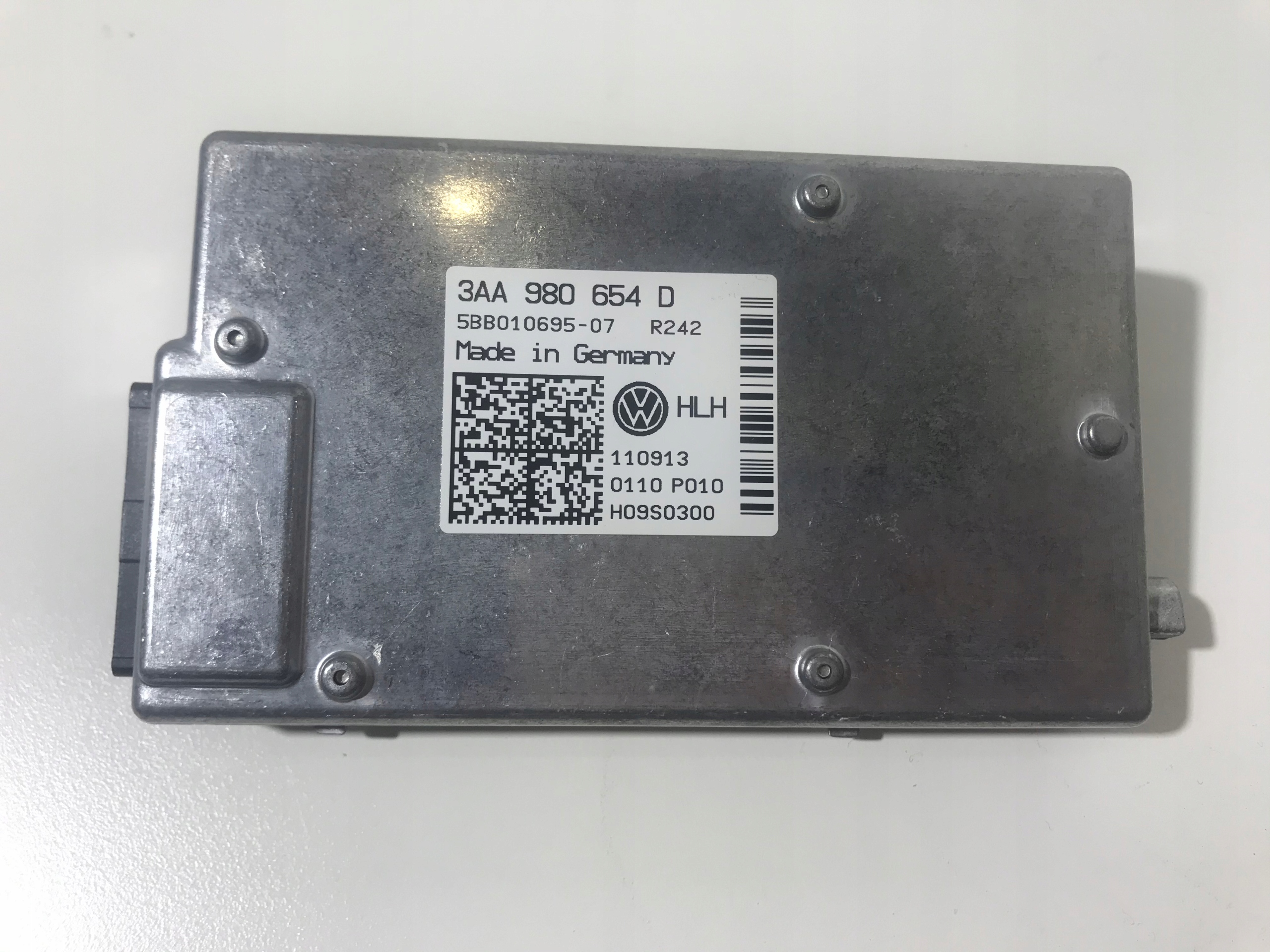 Камера LANE ASSIST VW Passat CC B7 3AA980654D