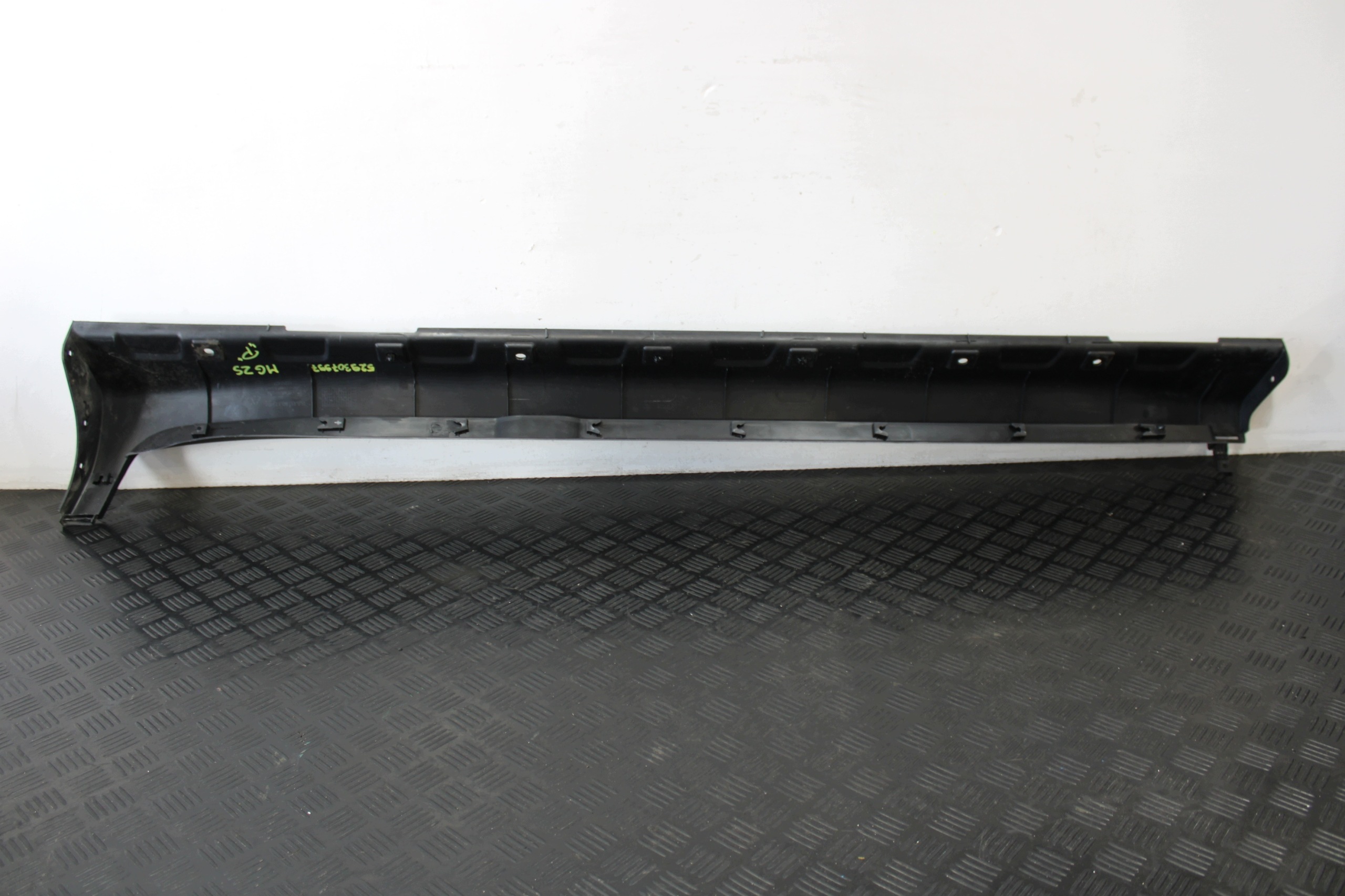cap threshold threshold right 529307997 MG ZS LIFT FL 2024