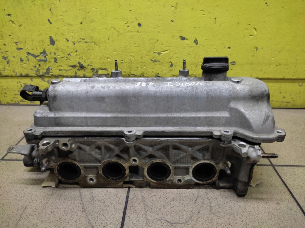 TOYOTA YARIS e 1.3 TESTATA Motore