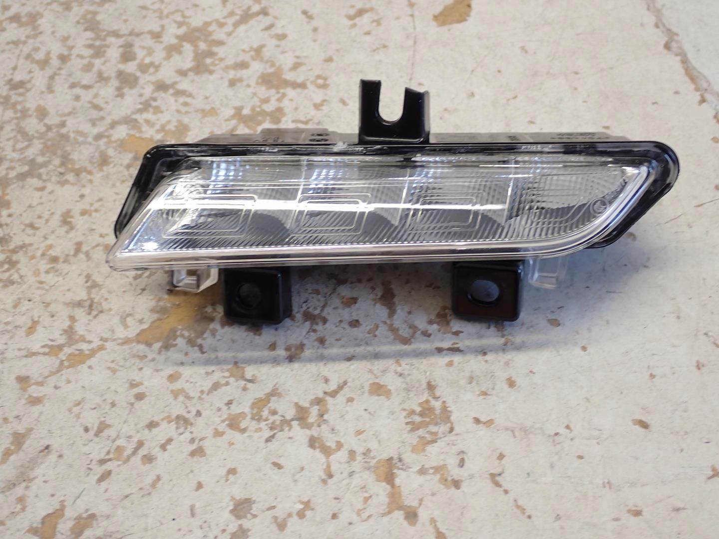 fog light LED DRL CLIO IV left 2012- CAPTUR right 266059367