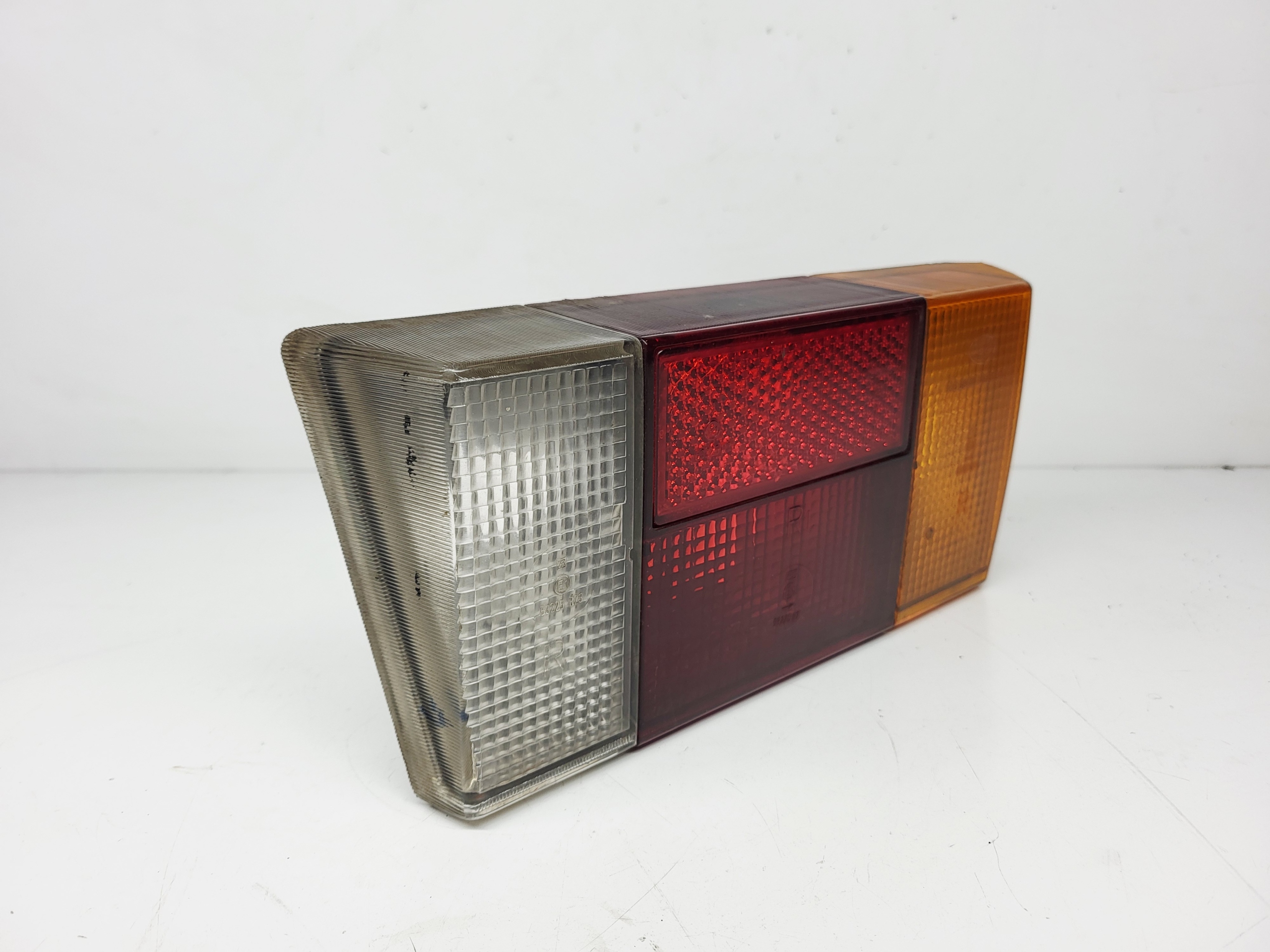 light right rear right rear part Vw GOLF and 171945096J europa