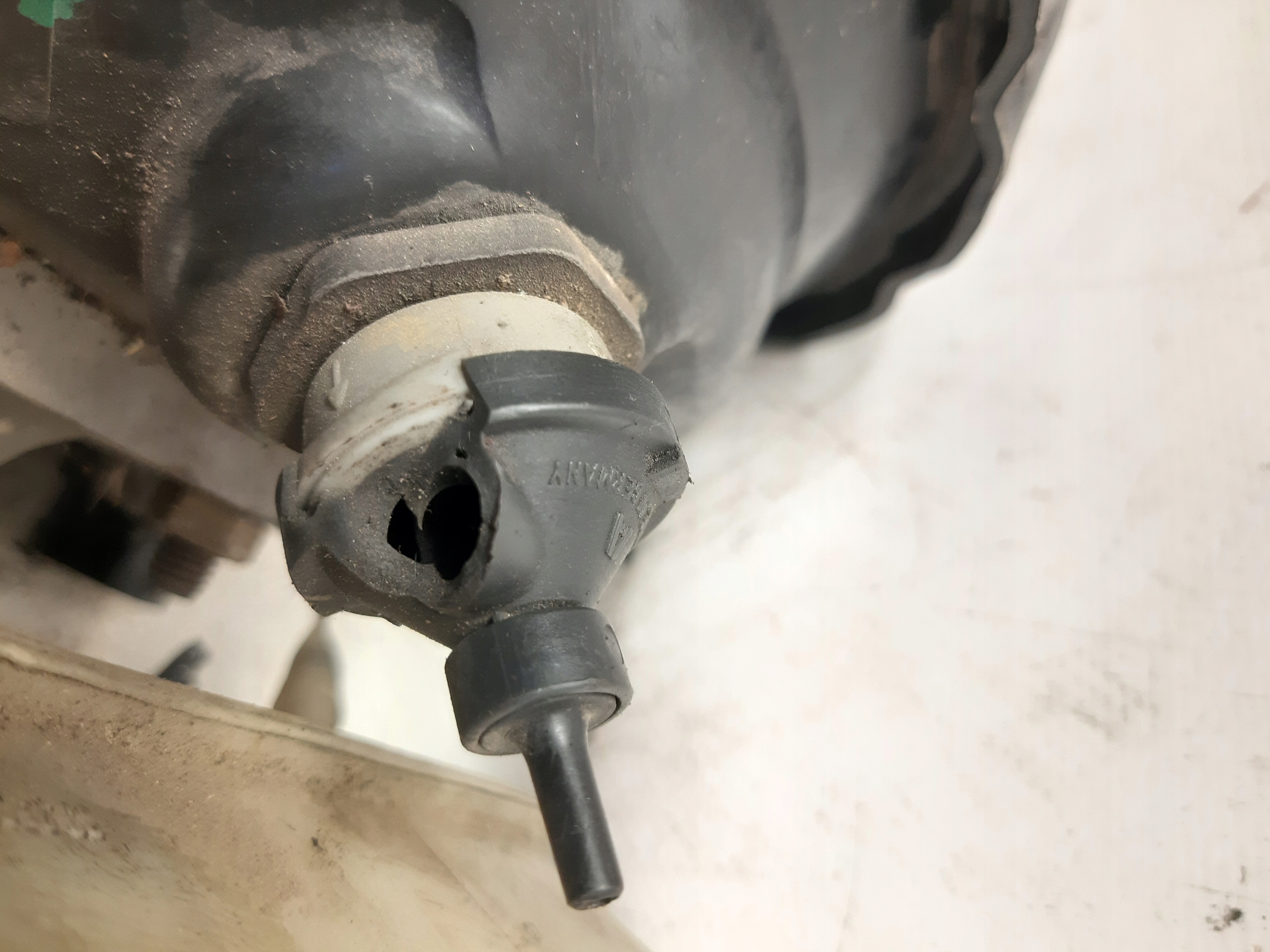 servo Servofreno MERCEDES W203 2.2CDI AUTOMAT