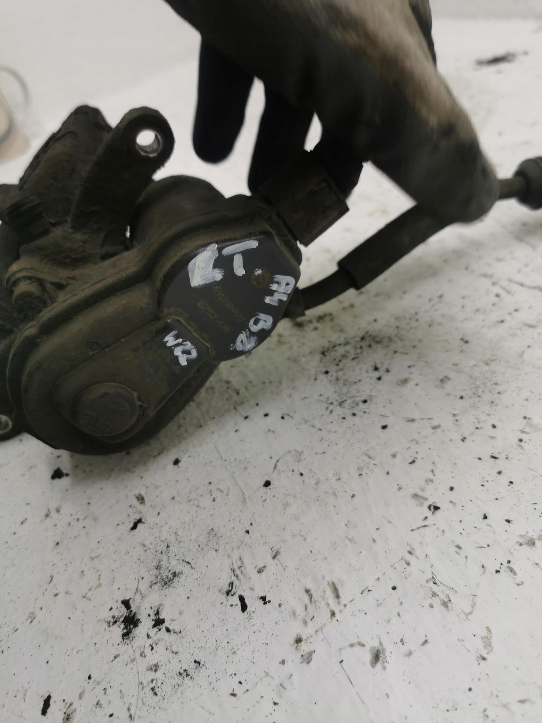 caliper electrical right rear part AUDI A4 B8 07-15