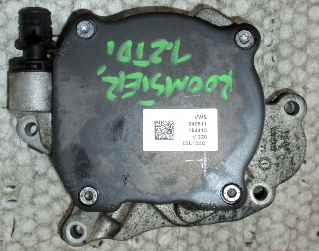 SKODA oe 03L100D насос вакум