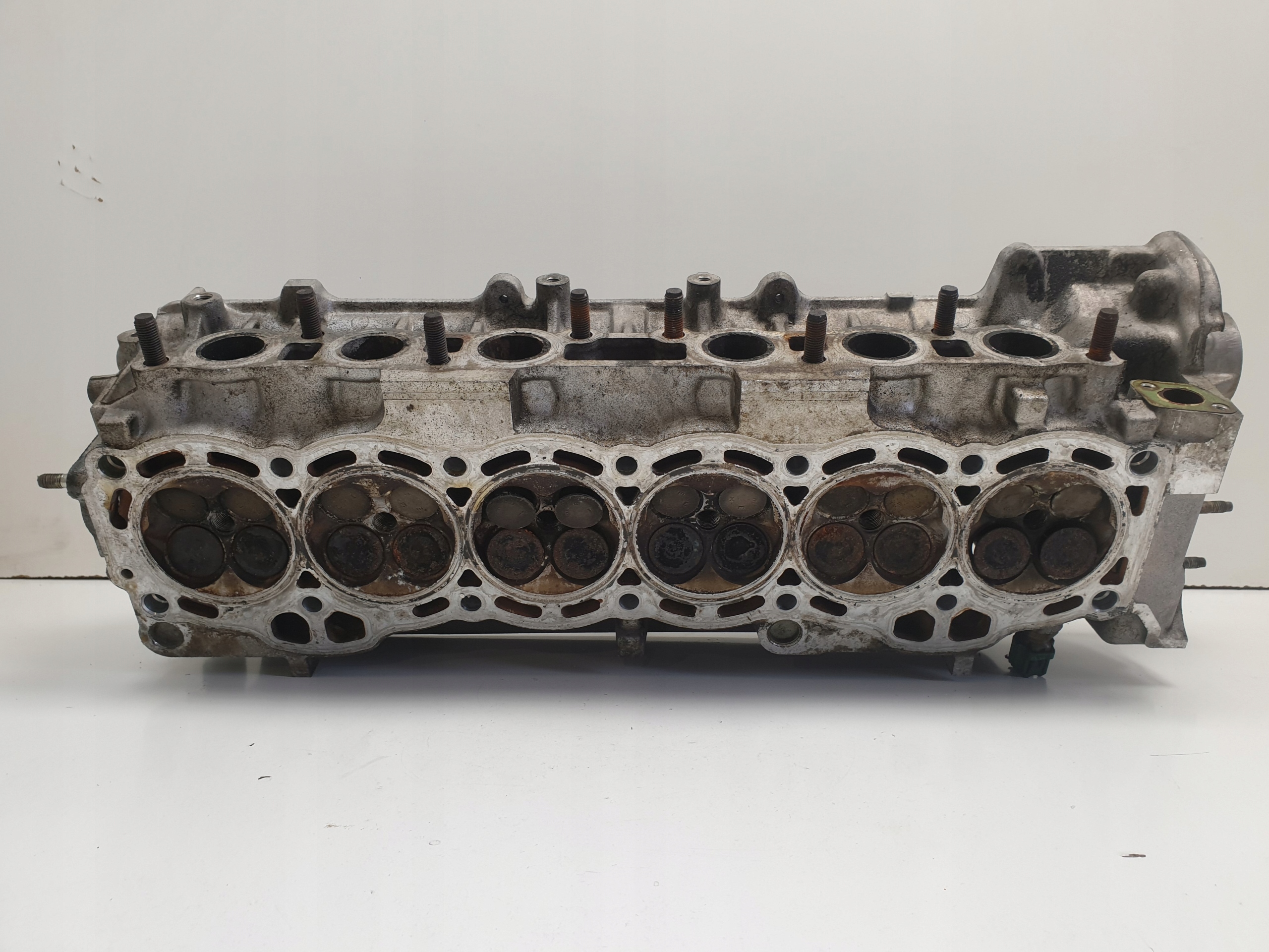 Lexus IS 200 IS200 2.0 B VVTi GŁOWICA CYLINDRÓW Producent części Lexus OE