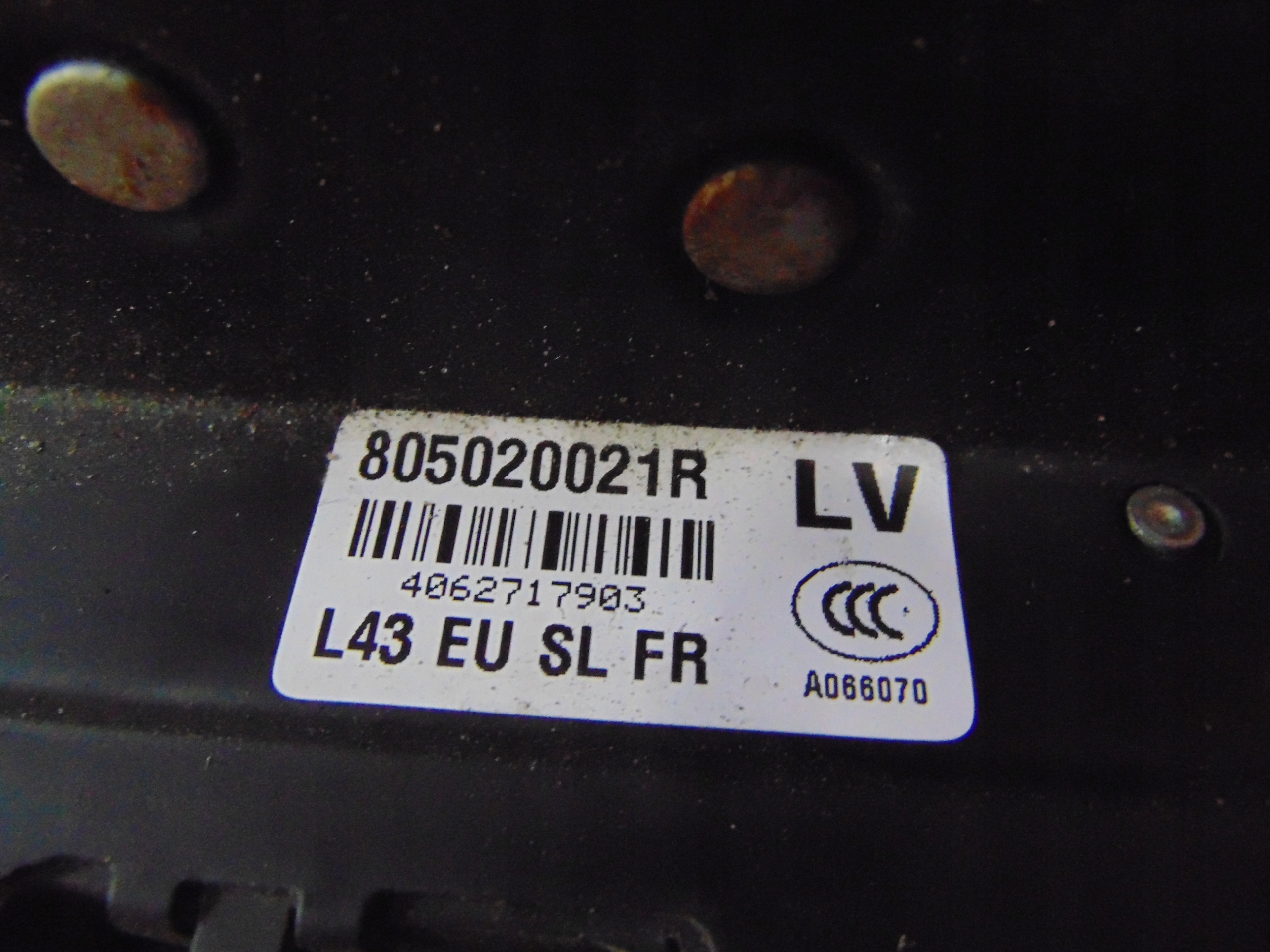 RENAULT LATITUDE 10- lock door right front EU