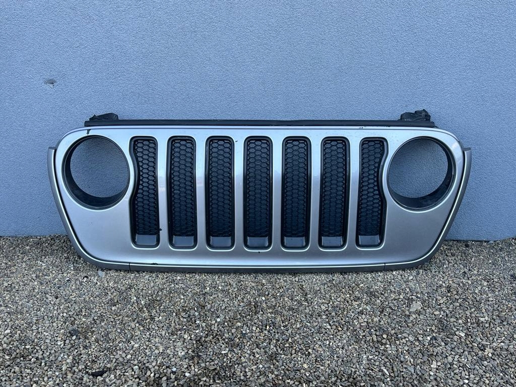 FABRYCZNY GRILL ATRAPA GLADIATOR WRANGLER PSC