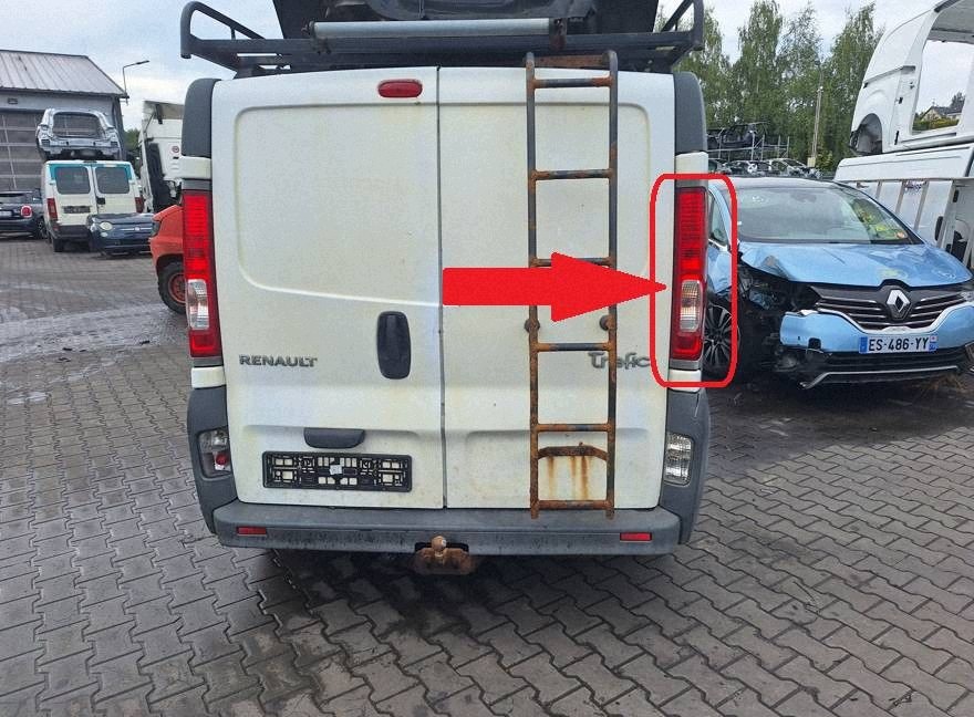RENAULT TRAFIC II 2 LIFT VIVARO A PRIMASTAR X83 light rear part right 2006-2014