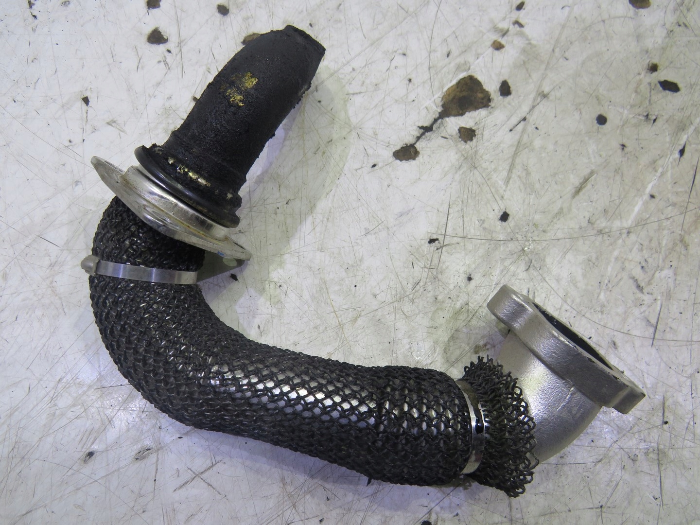 ВЫХЛОПНАЯ ТРУБА EGR SX4 S-CROSS 1.6 DDIS