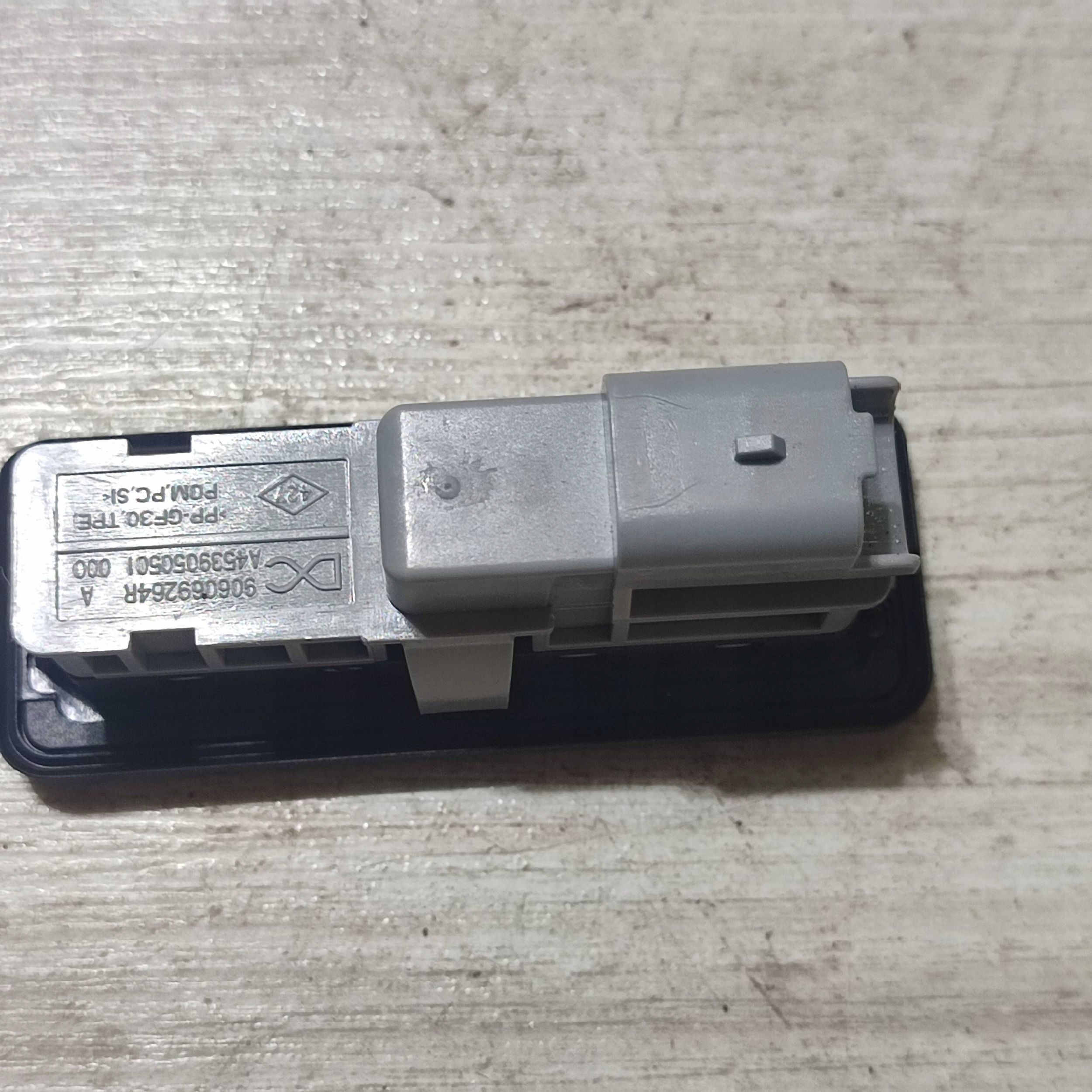Bouton pour l’ouverture du capot Dacia Jogger 906069264R