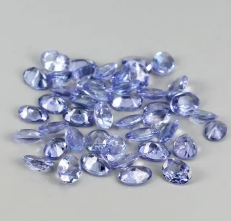 5ct Naturalne Tanzanity