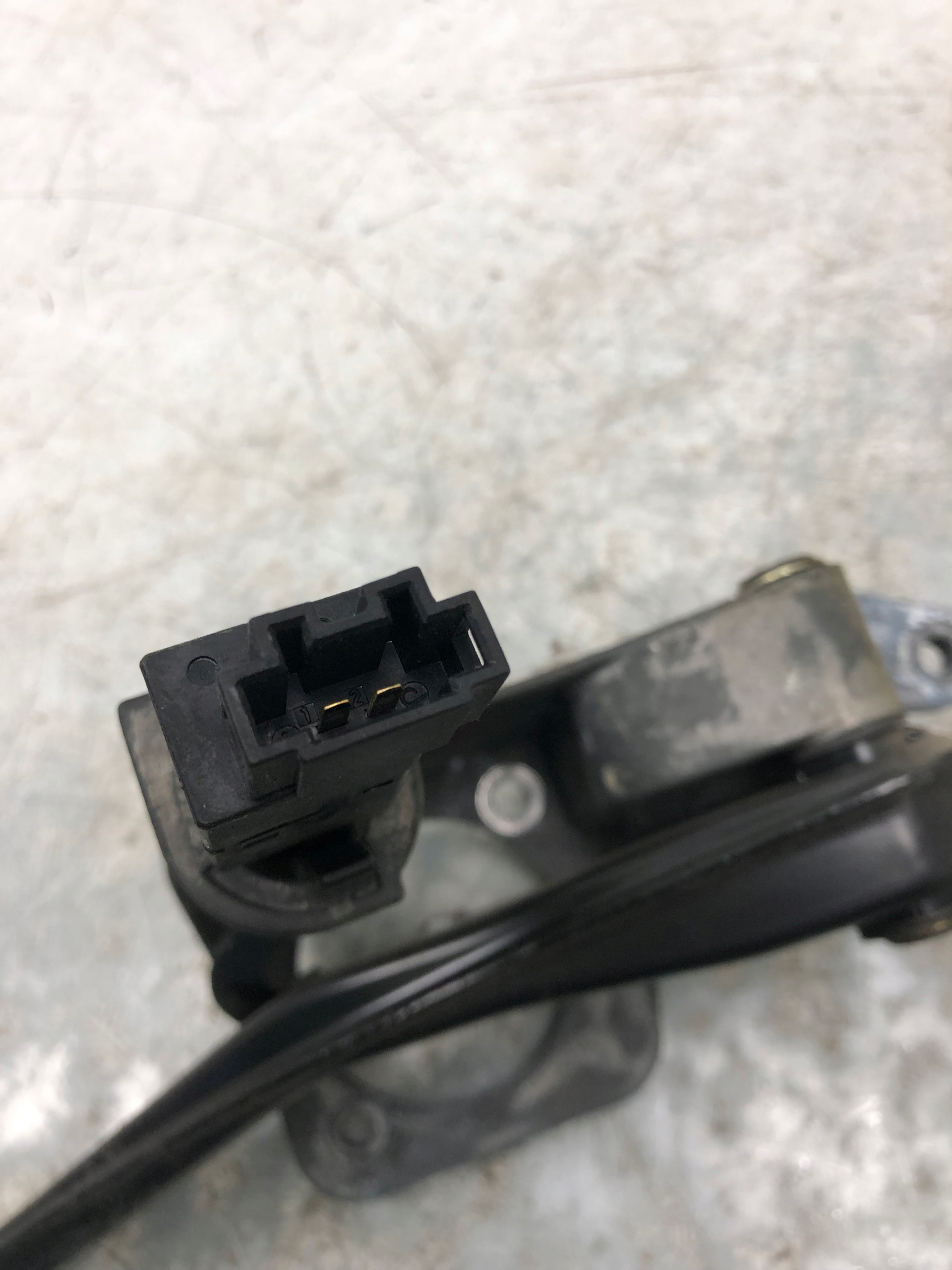 PEDAL bremse MERCEDES W211 A2112900119