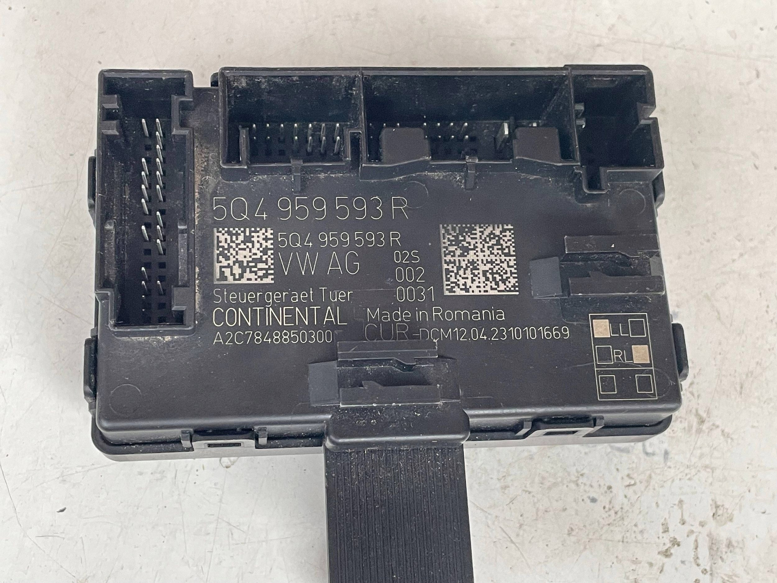 module door SEAT ATECA 5Q4959593R @M