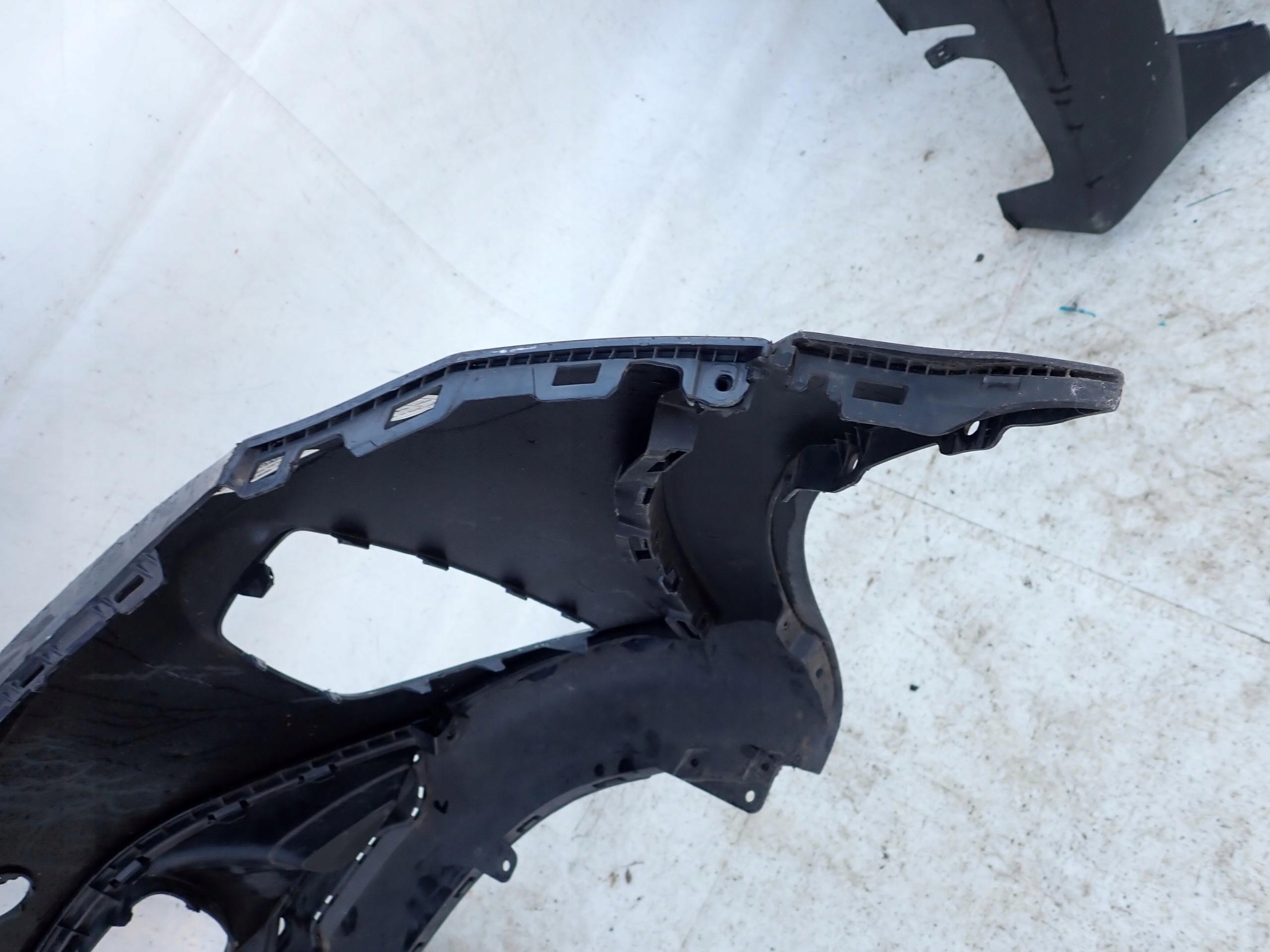 KIA STONIC 17- bumper front front