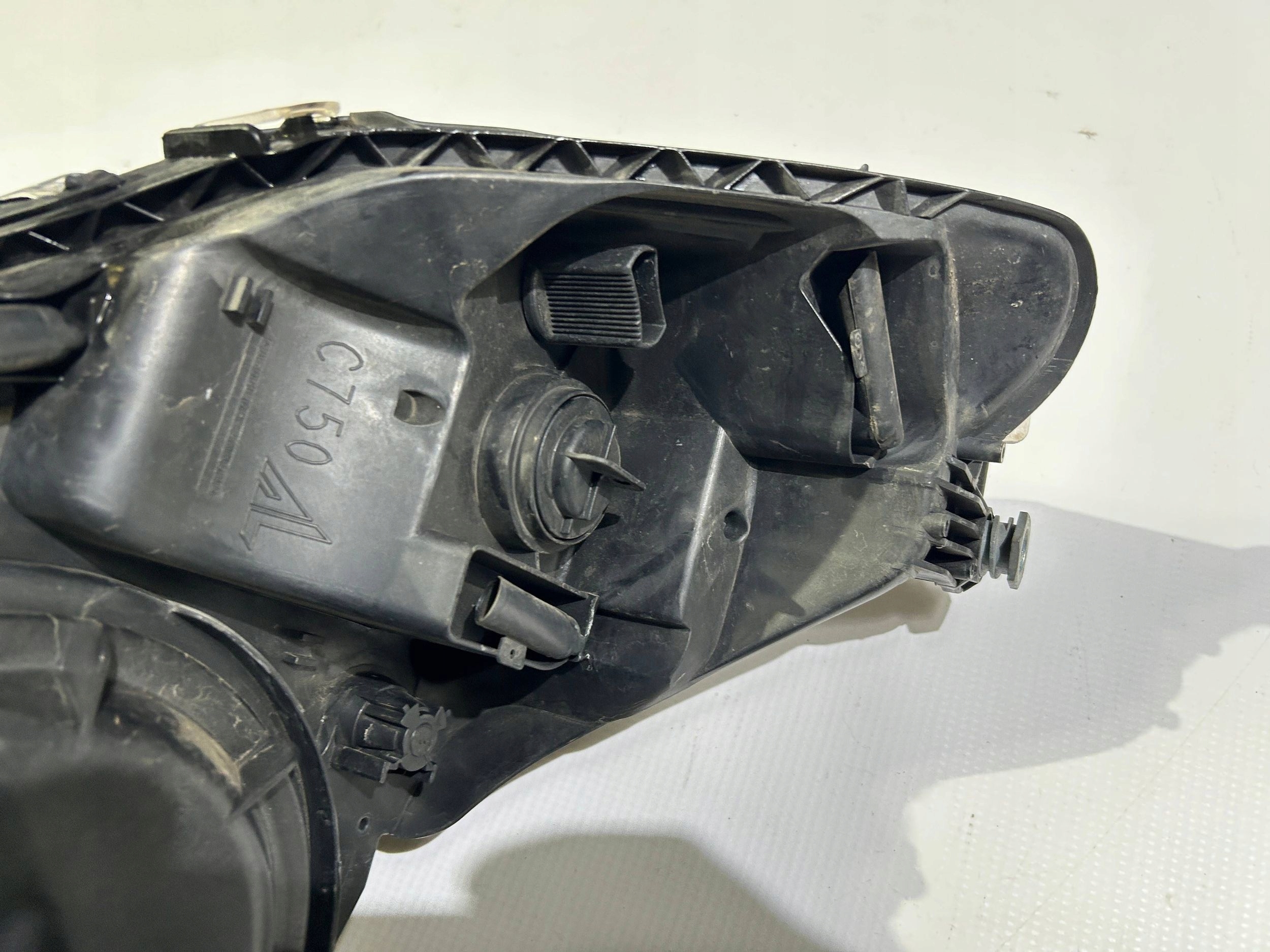 light front left reflektor left Bi Xenon Maserati GranTurismo 2008
