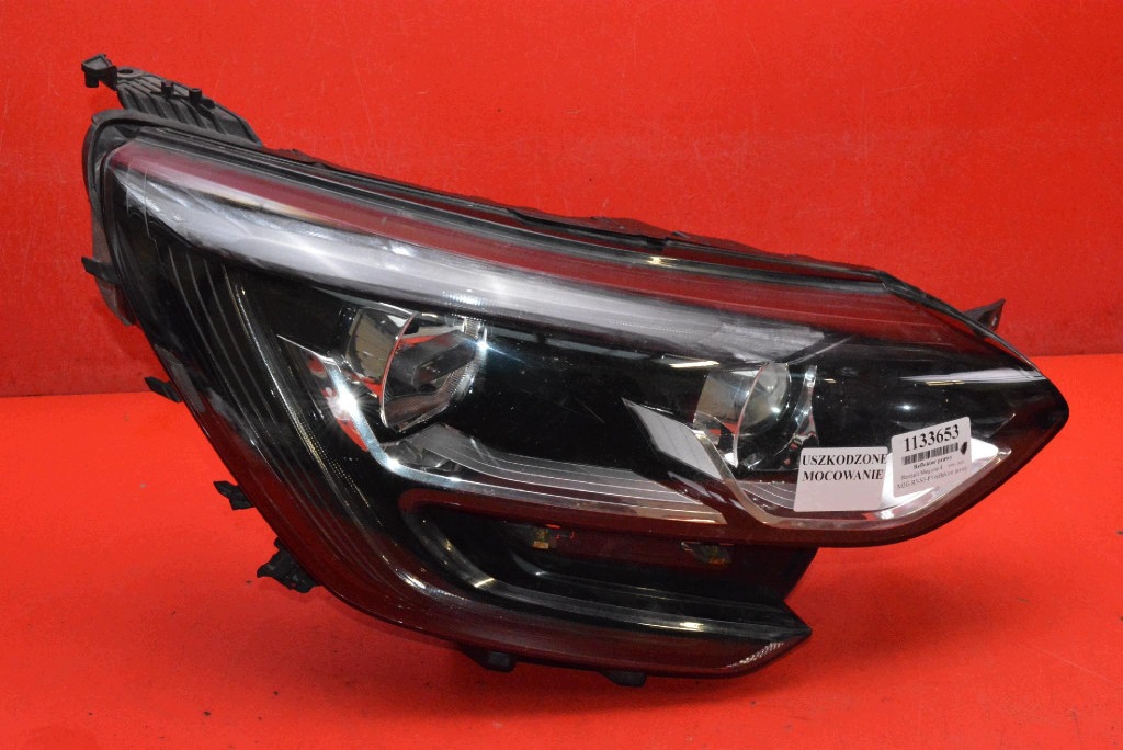 REFLEKTOR right light front LED EU 260100767R RENAULT MEGANE 4 IV 16-20