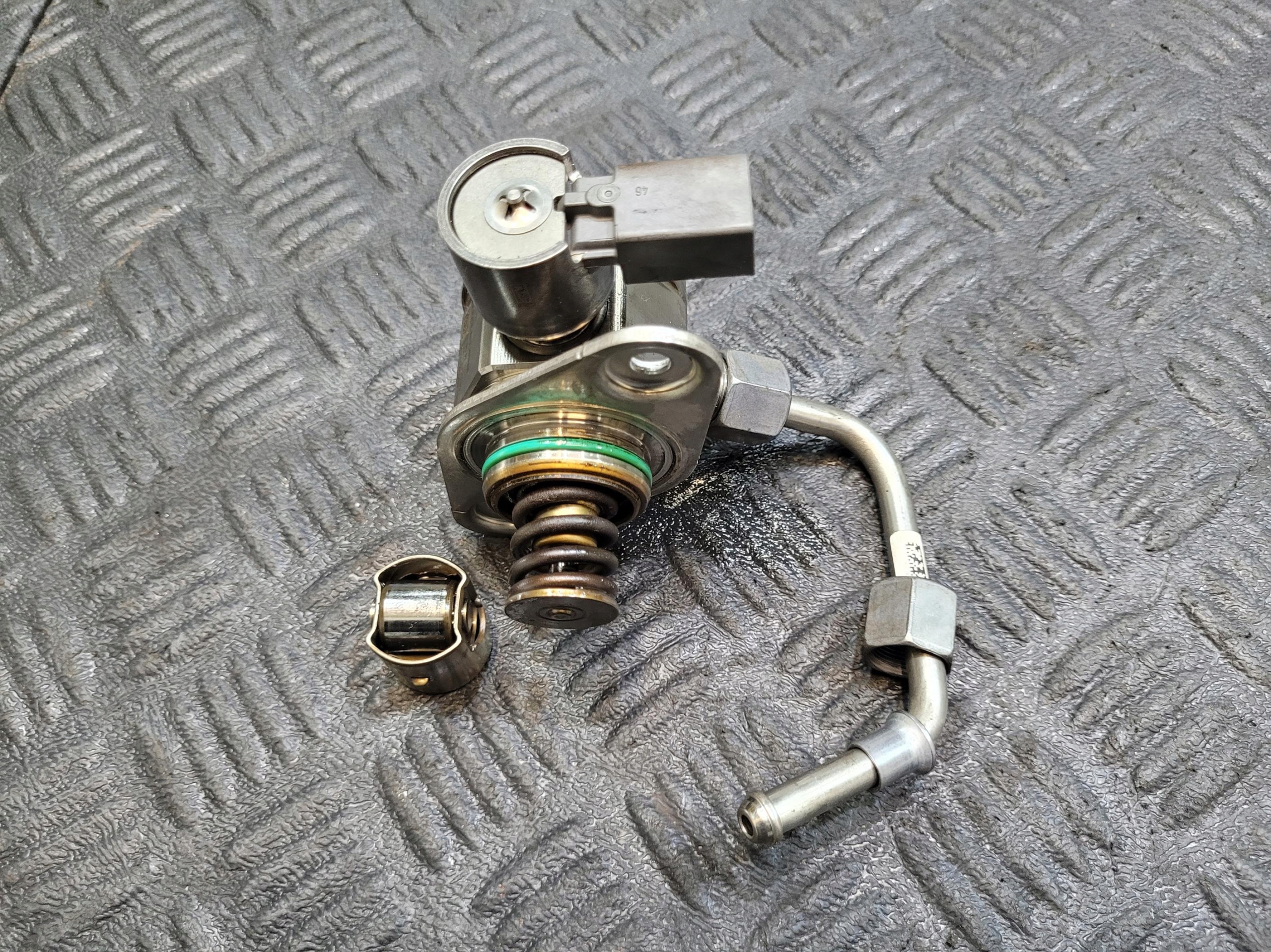 feed pump A2740700501 MERCEDES E 350 W213 2.0 CGI HYBRID