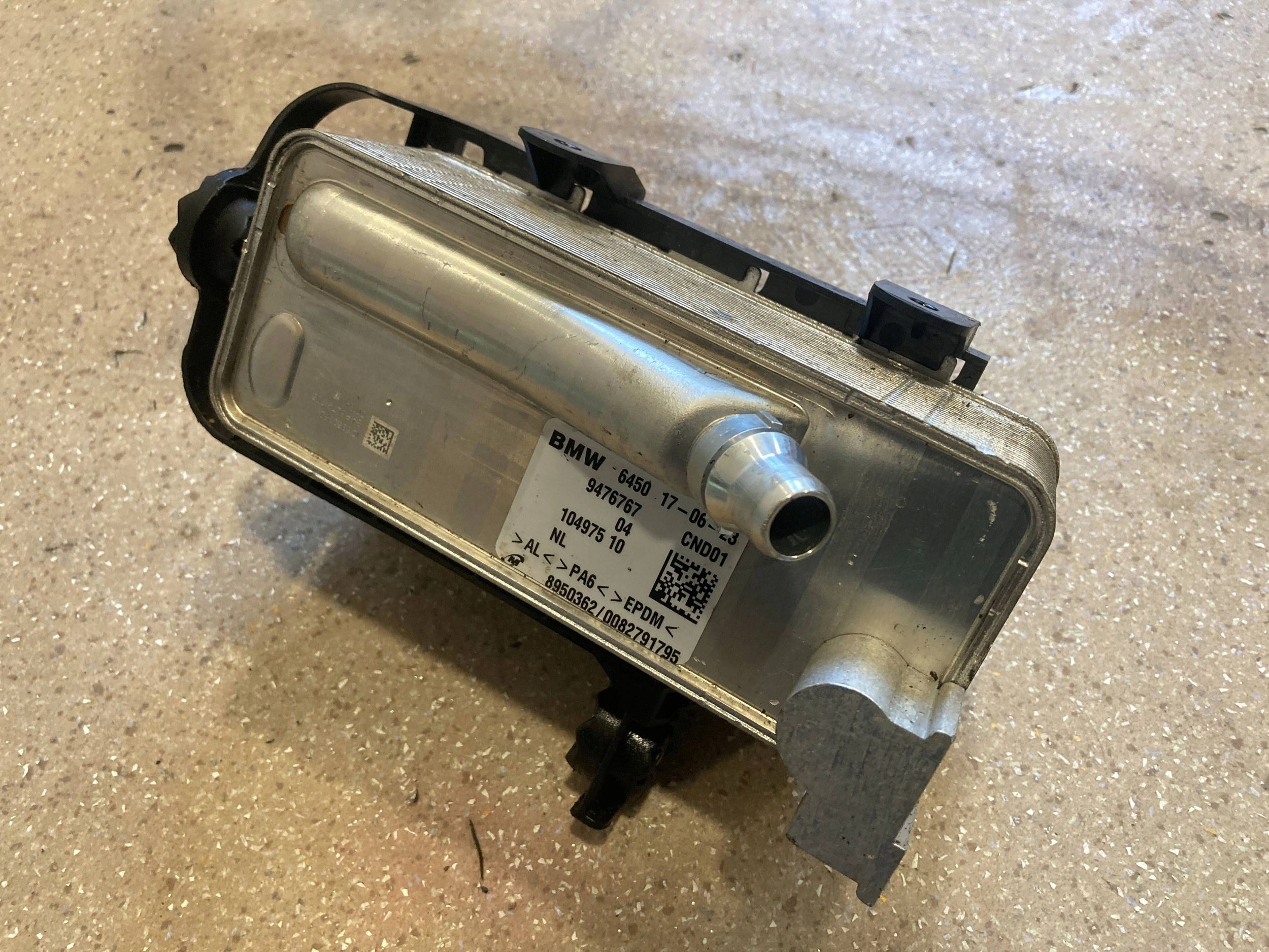 конденсатор кондиционера BMW i4 G26 9476767