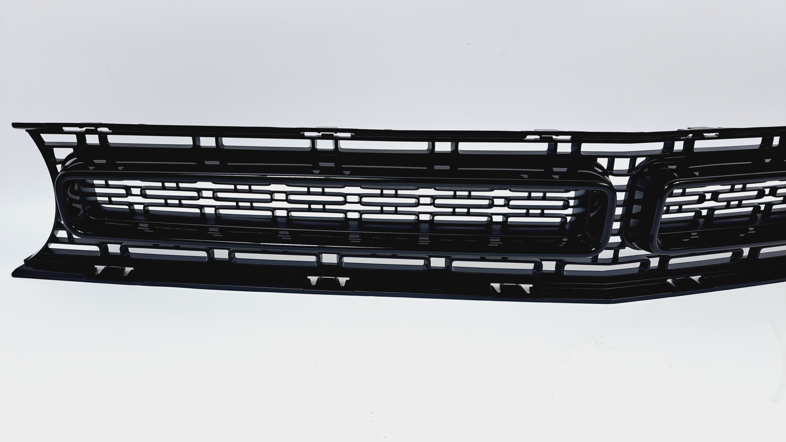 DODGE CHALLENGER SRT 15+ Atrapa Grill + Ramka 15LA-116AA Typ samochodu Samochody osobowe