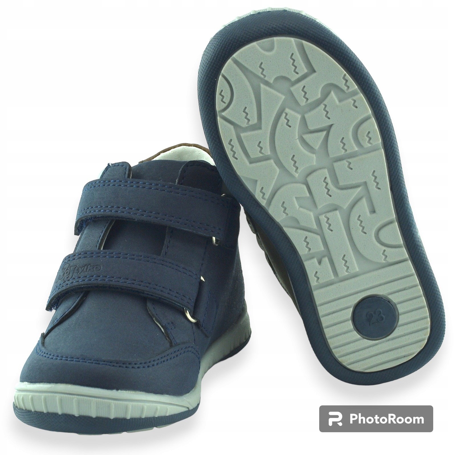 Trzewiki na jesień buty dla chłopca Wojtyłko r.21