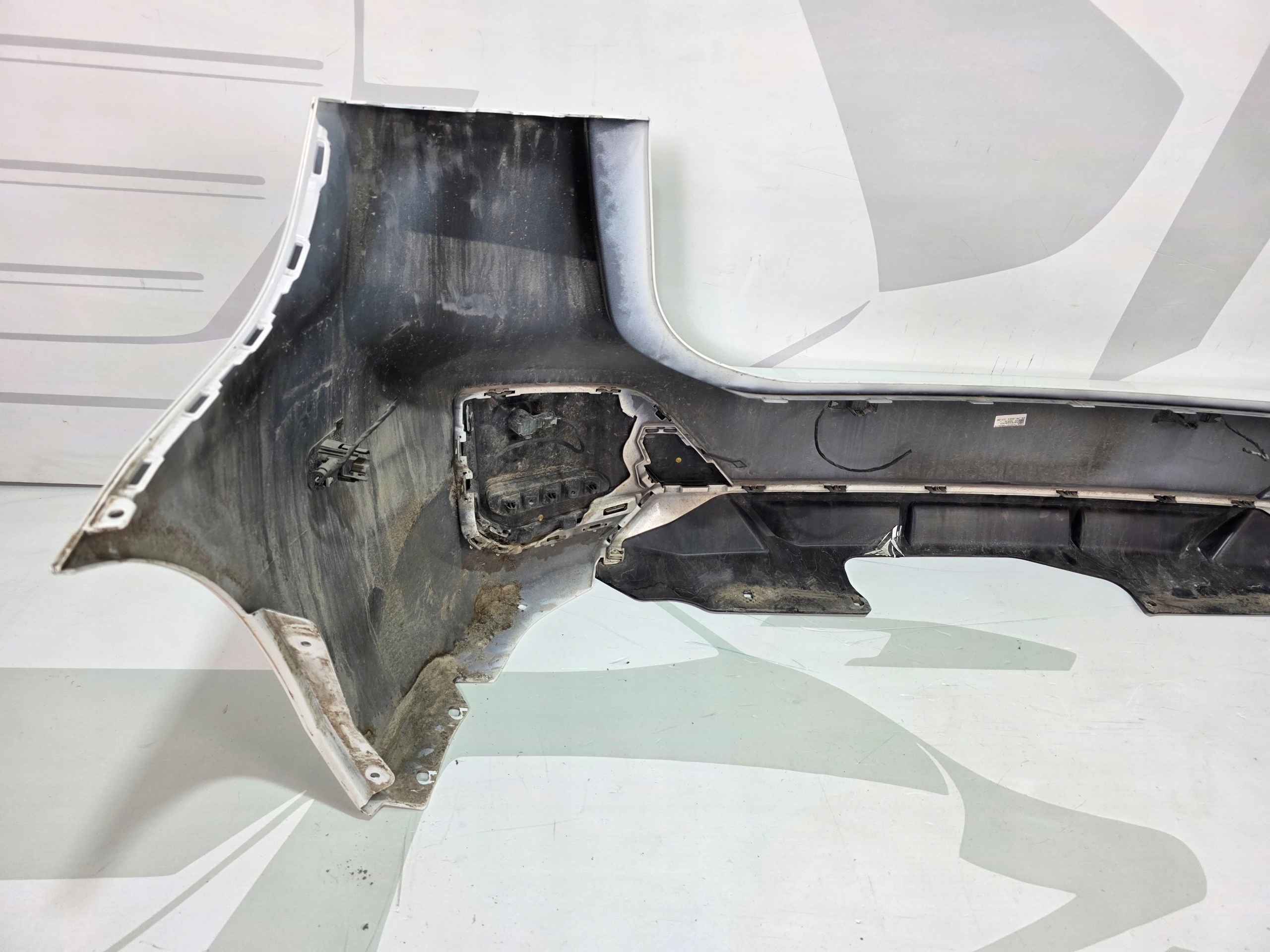 bumper rear BMW 2 U06 m-packet 6XPDC A300 ALPINWEISS