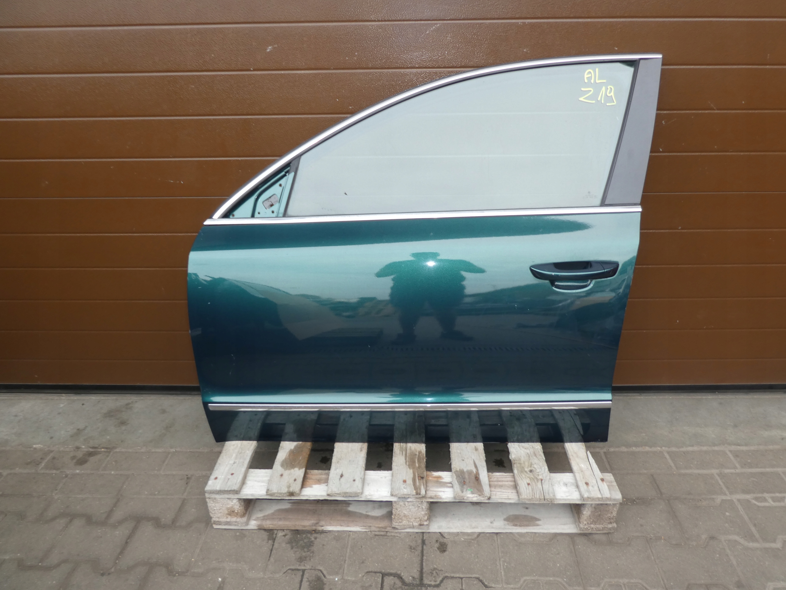 complete door left front SKODA SUPERB II
