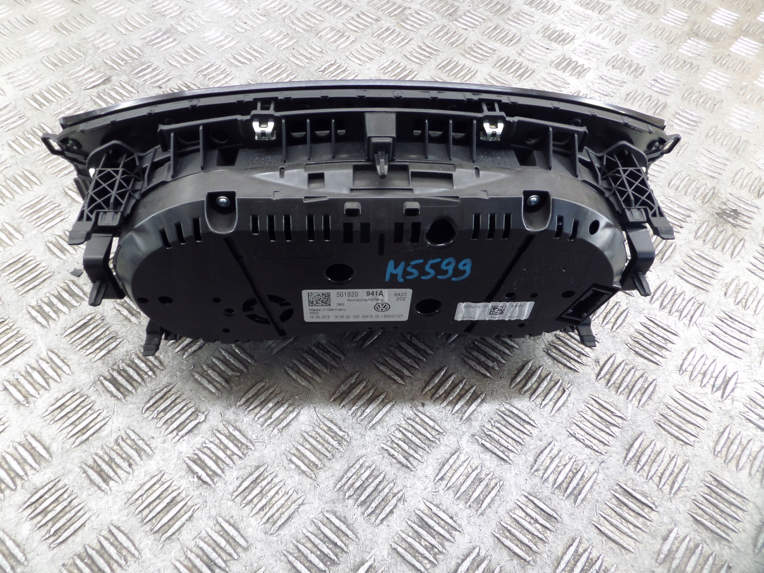 dials dials VW GOLF VII 7 5G 2.0 TDI 5G1920941A