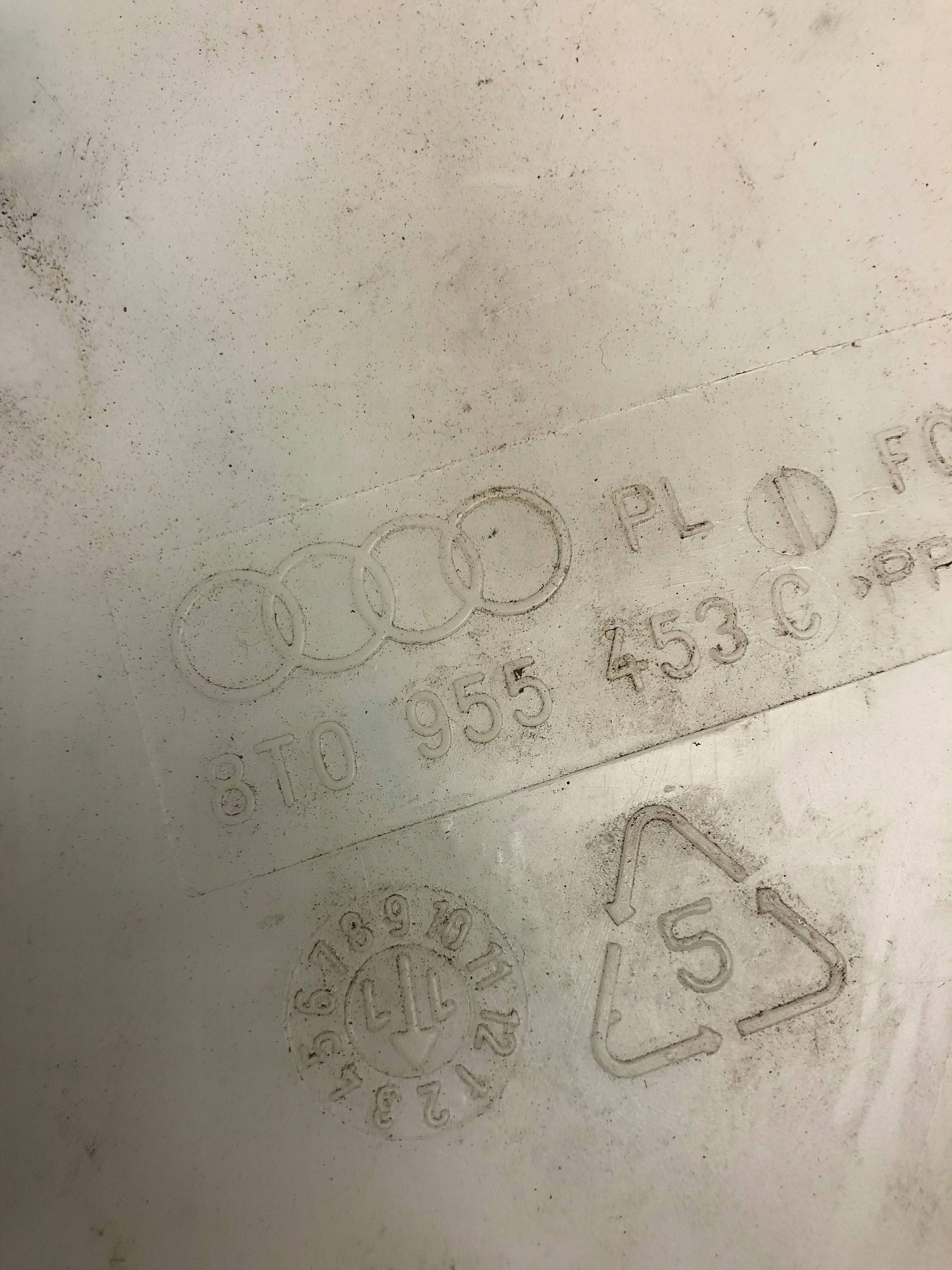 washer fluid tank AUDI A5 SPORTBACK 8T0955453C