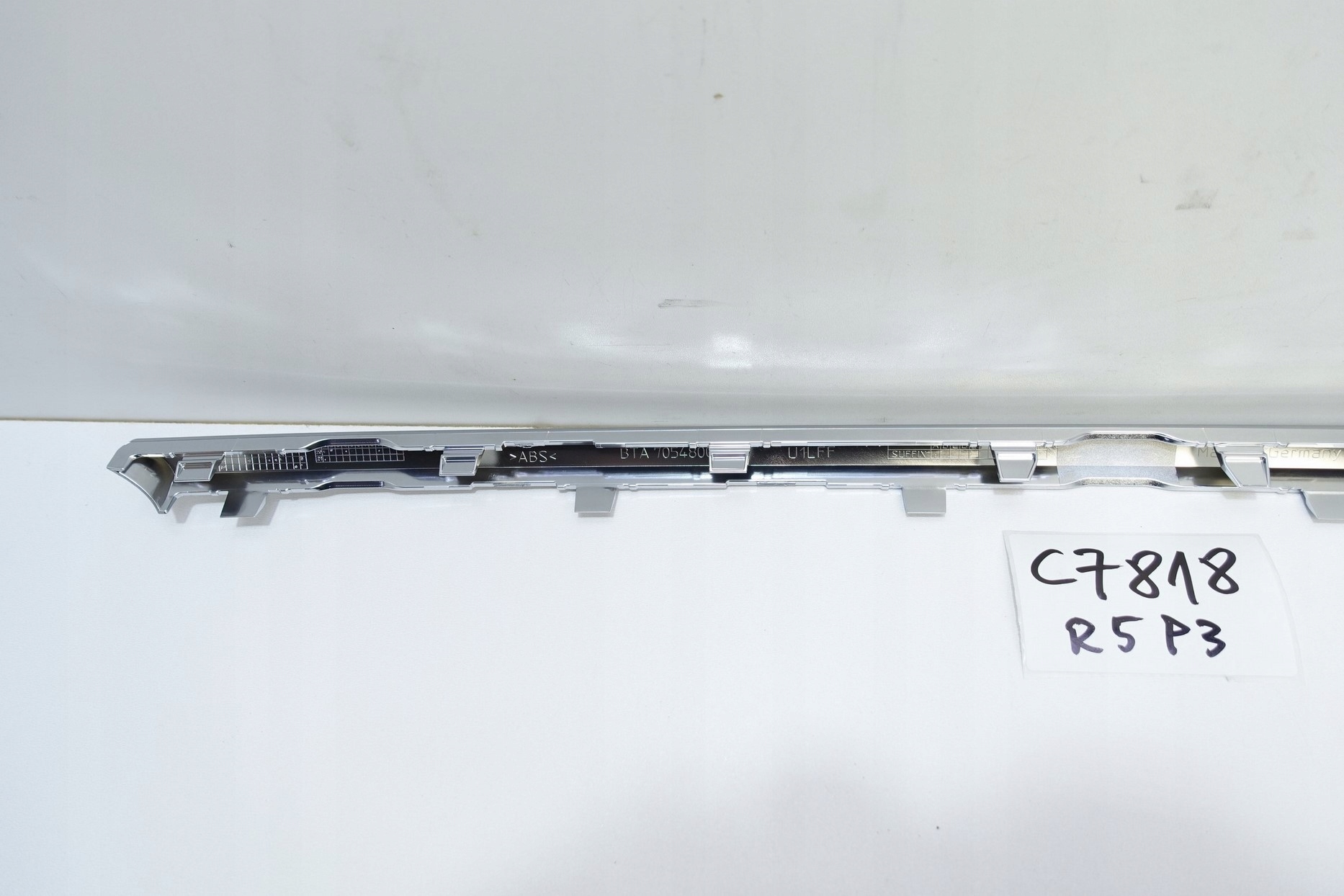 lišta CHROM nárazníku předek FORD FOCUS IV MK4