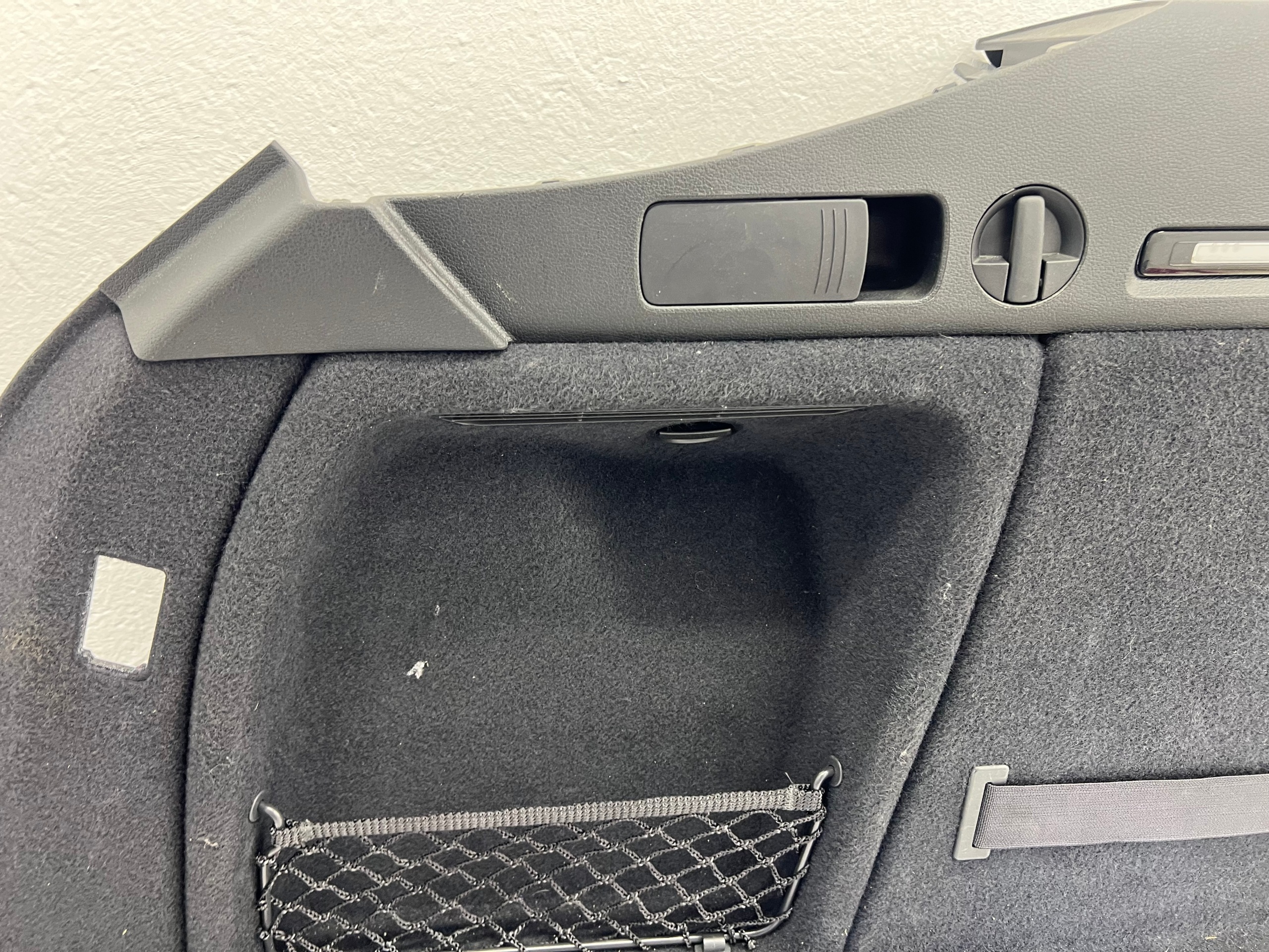 side upholstery boot left 8W9863879B 8W9863879 AUDI A4 B9 8W