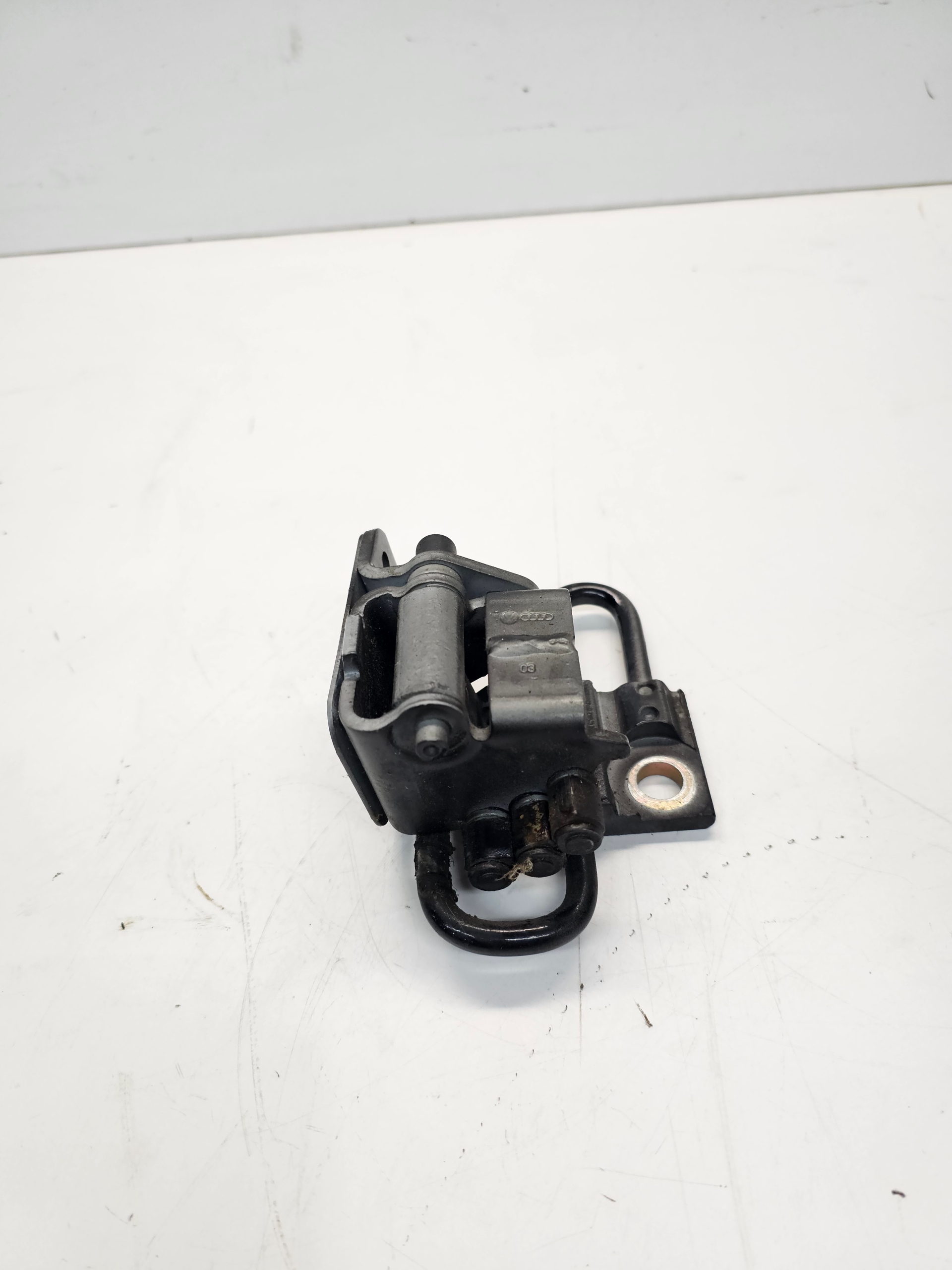 hinge door right lower AUDI A3 A4 A6 8E0831412B